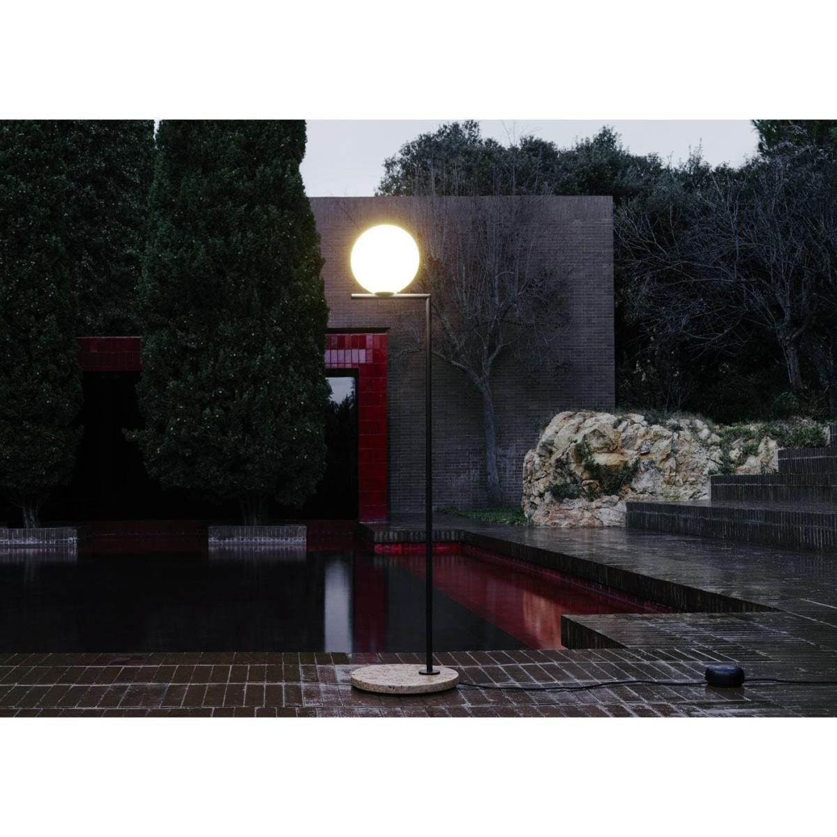 Flos Ic Garden F2 Floor Lamp Brushed Brass - Heal's UK Lighting - Heal's UK Outdoor Furniture – image 9