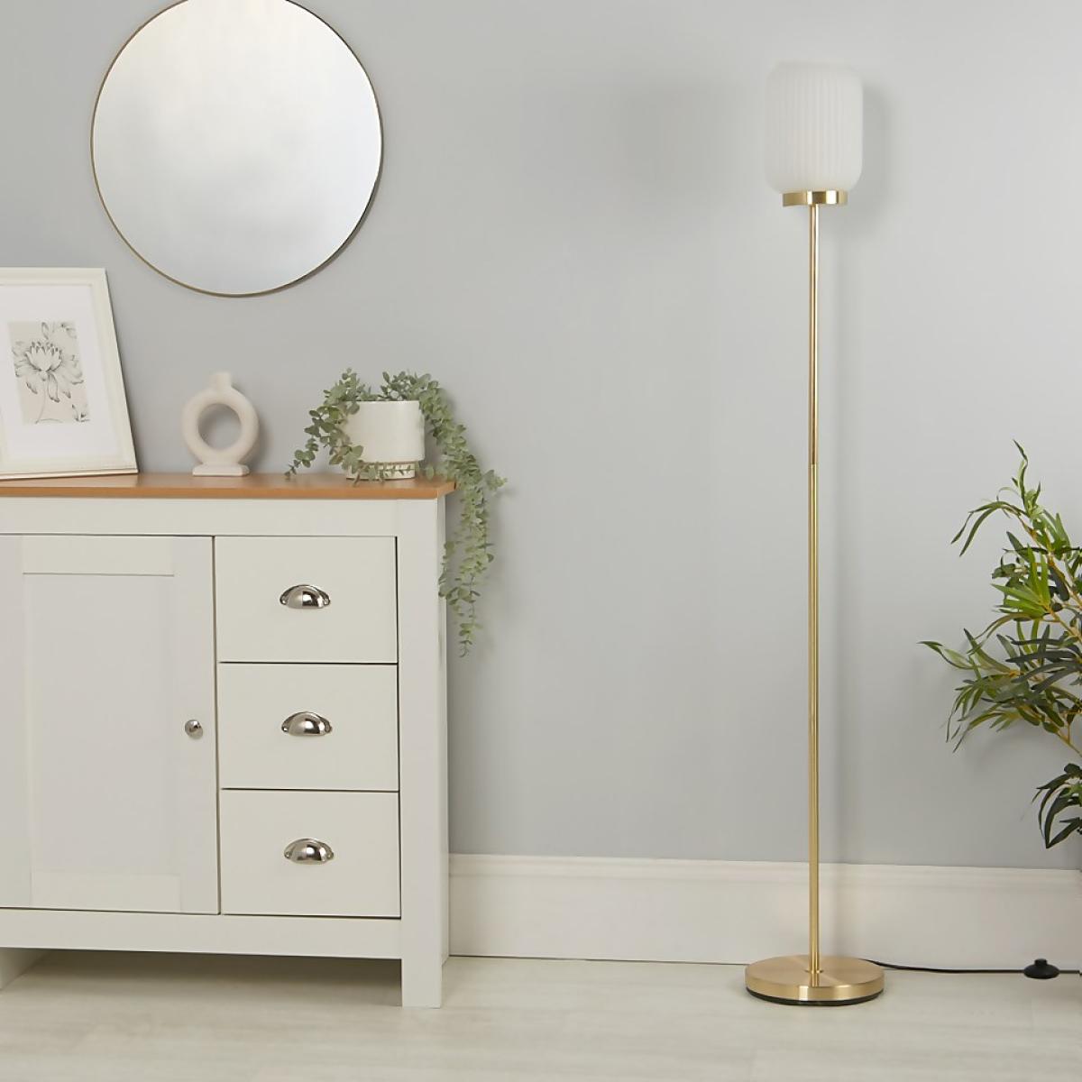 Pearl Frosted Floor Lamp - White – image 3