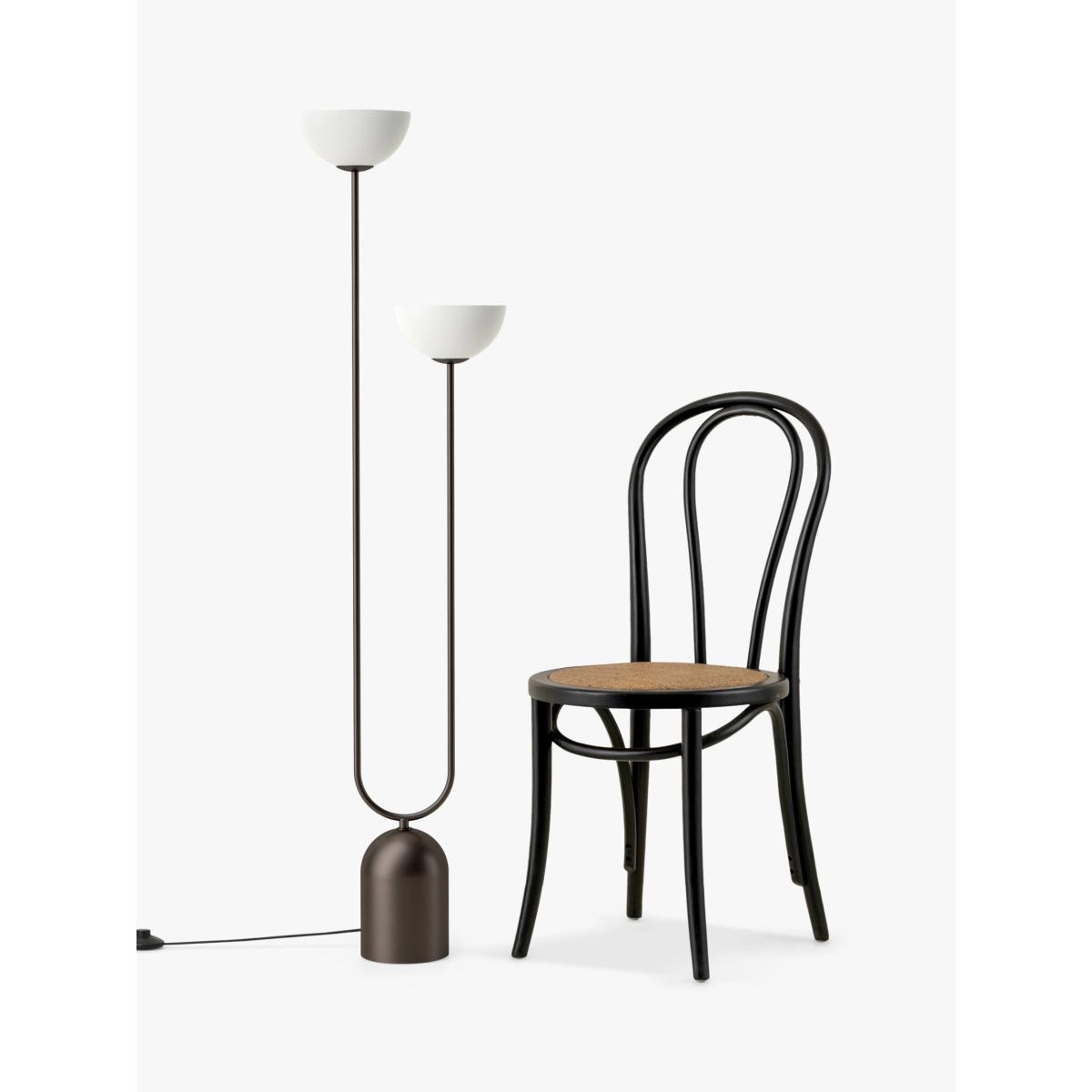 Lights & Lamps Ruzo Porcelain Floor Lamp, Bronze/White – image 3