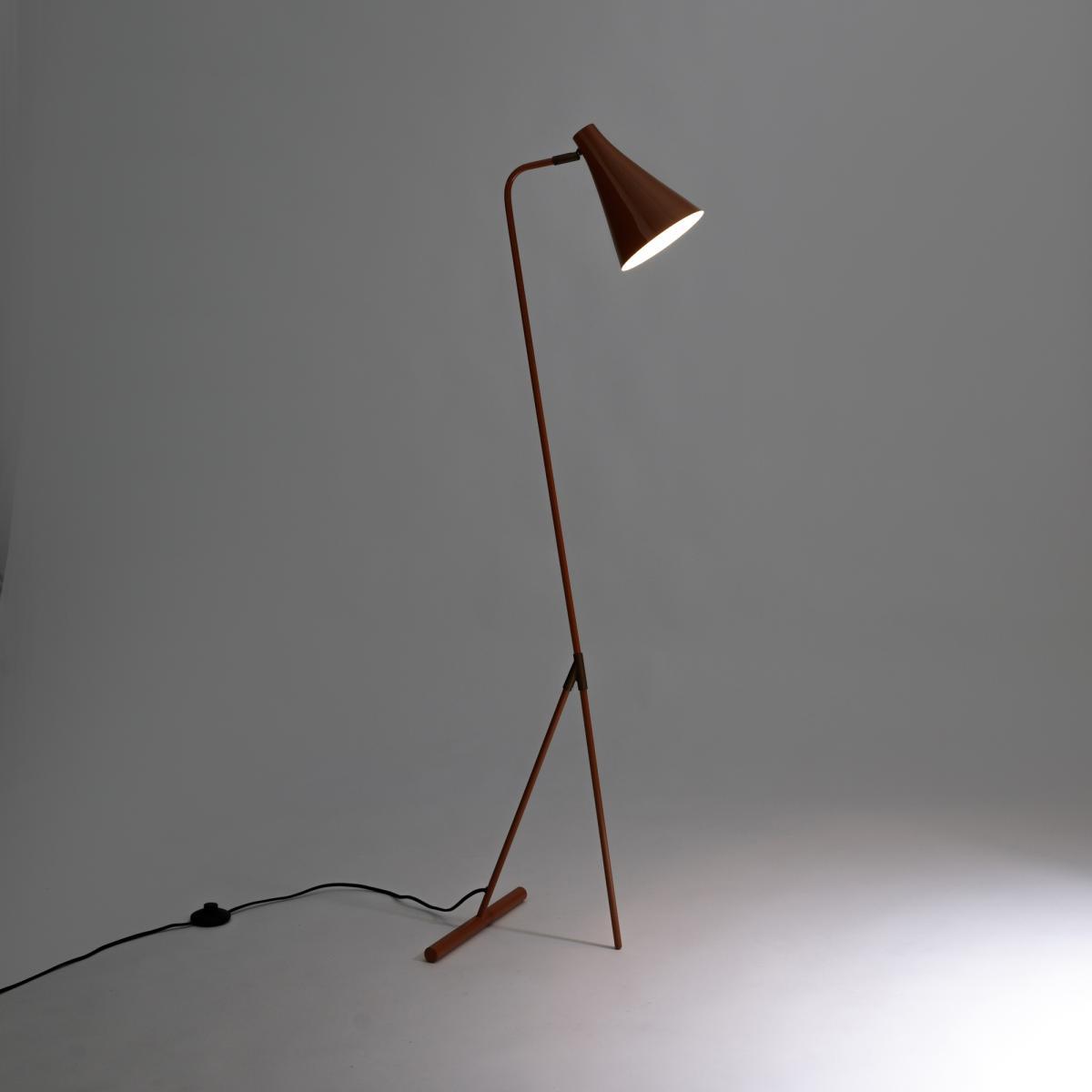 Jameson Adjustable Reading Floor Lamp in Caramel Lacquered Metal – image 2