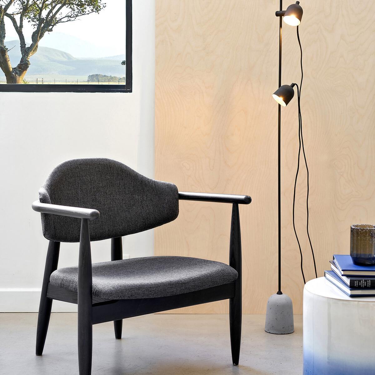 Porto Metal & Concrete Floor Lamp – image 6