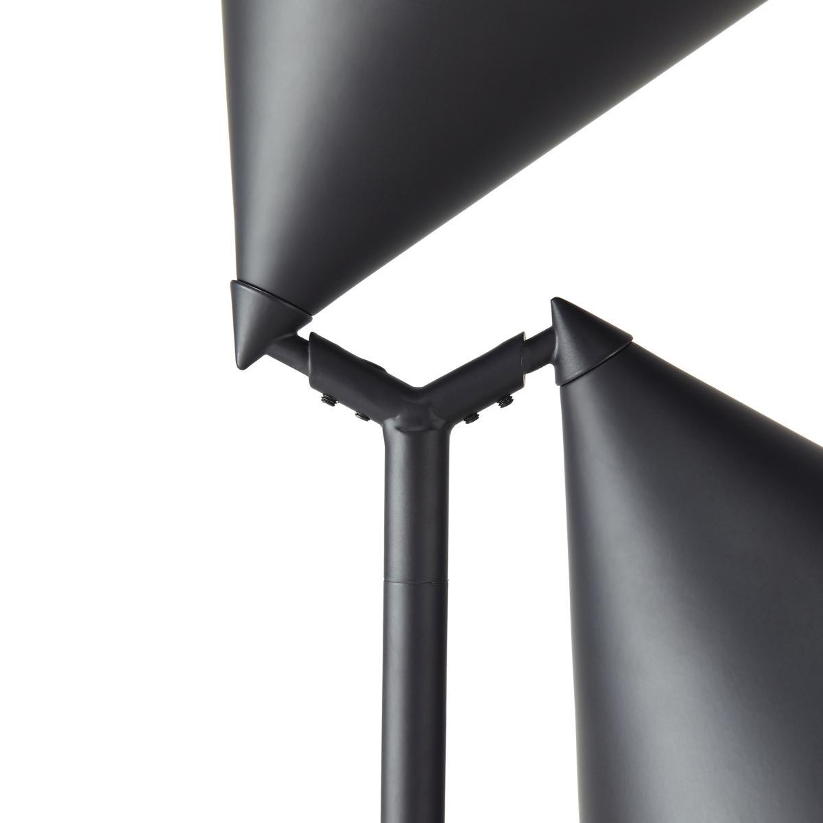 Moke Metal Floor Lamp – image 6