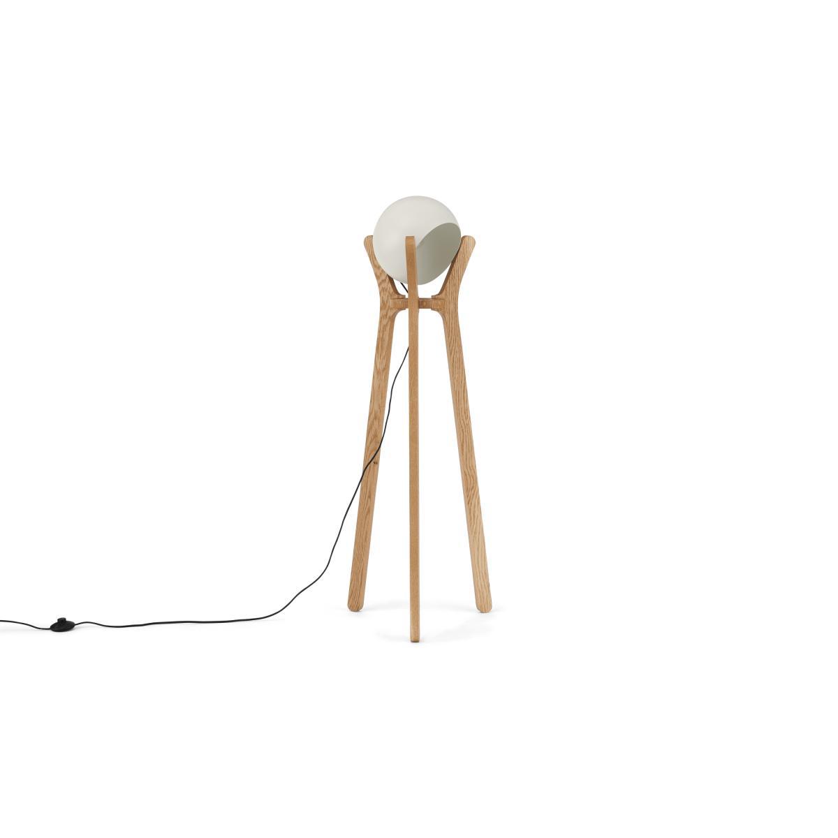 Sputnik Floor Lamp, White & Wood – image 4