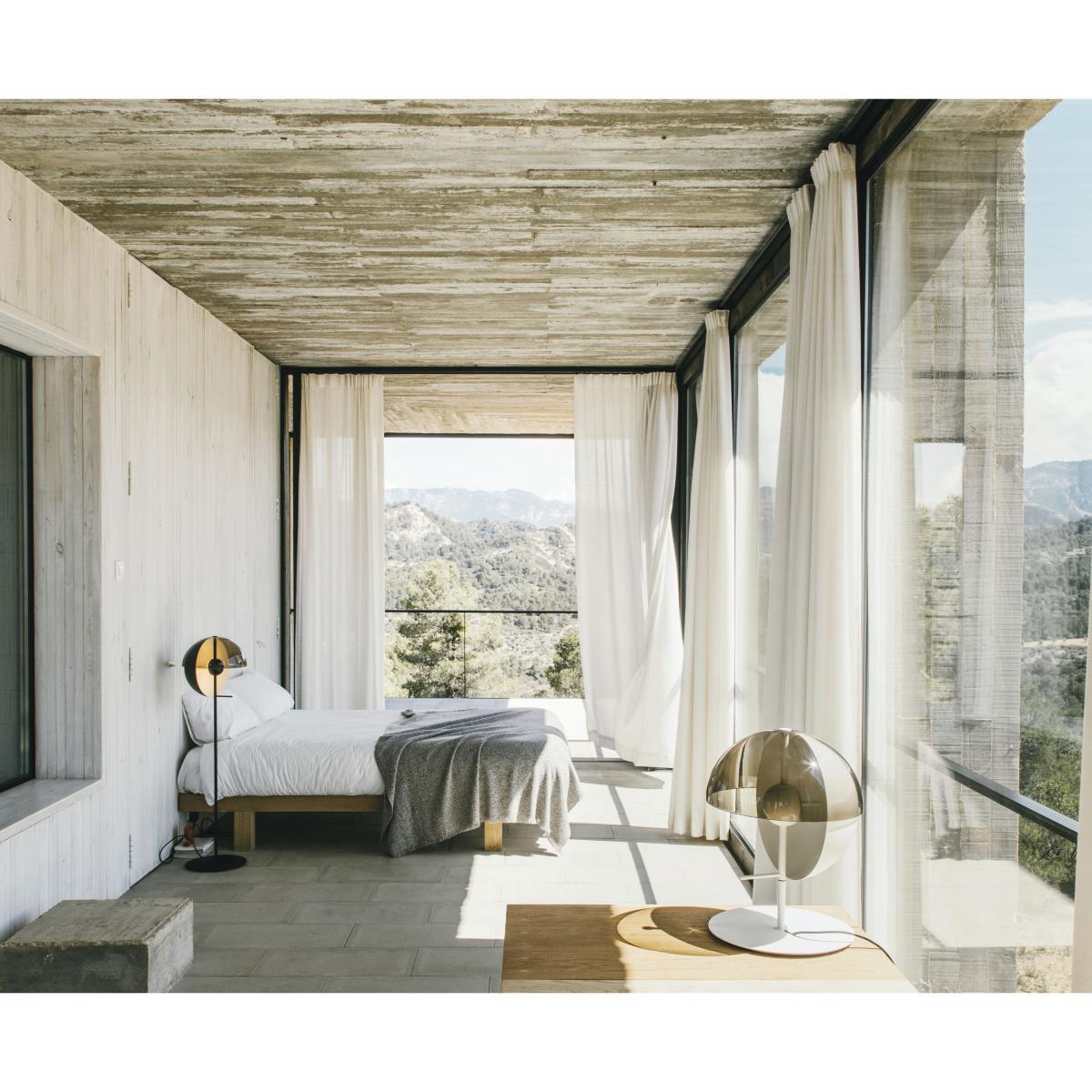 Theia Floor lamp - LED / H 116 cm by Marset White – image 4