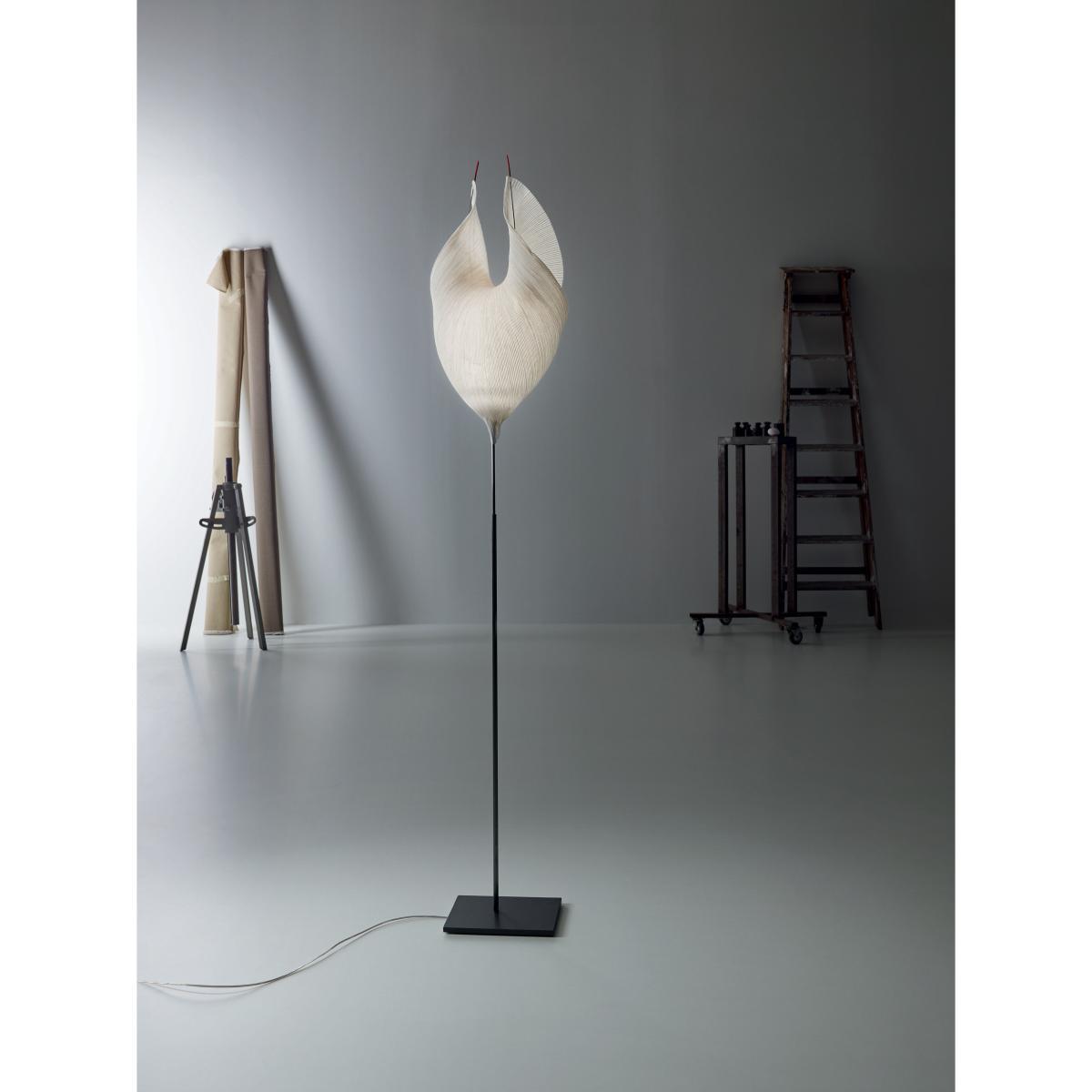 The MaMo Nouchies LED Floor lamp - / Babadul by Ingo Maurer Beige – image 3