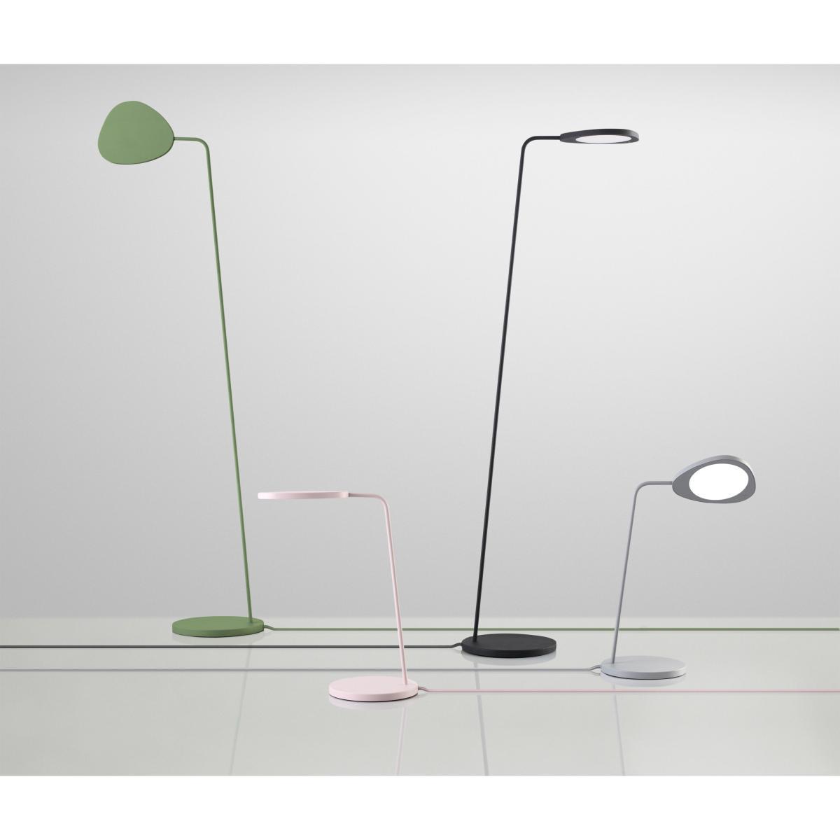 Leaf Floor lamp by Muuto Grey – image 2