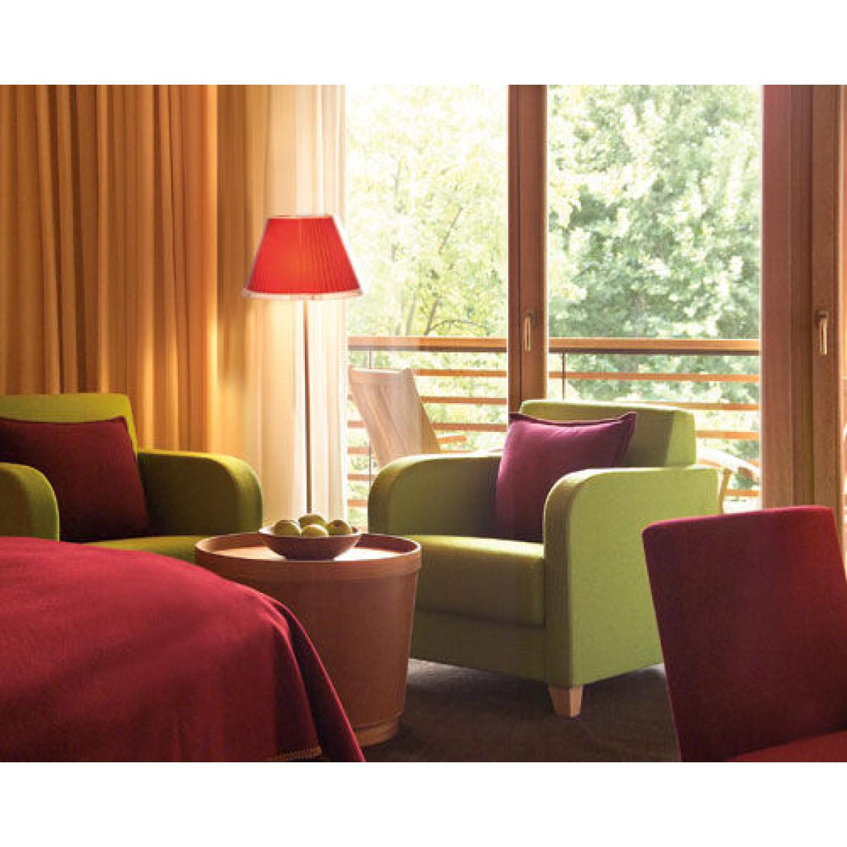 Choose Floor lamp - Halogen version by Artemide Beige – image 5