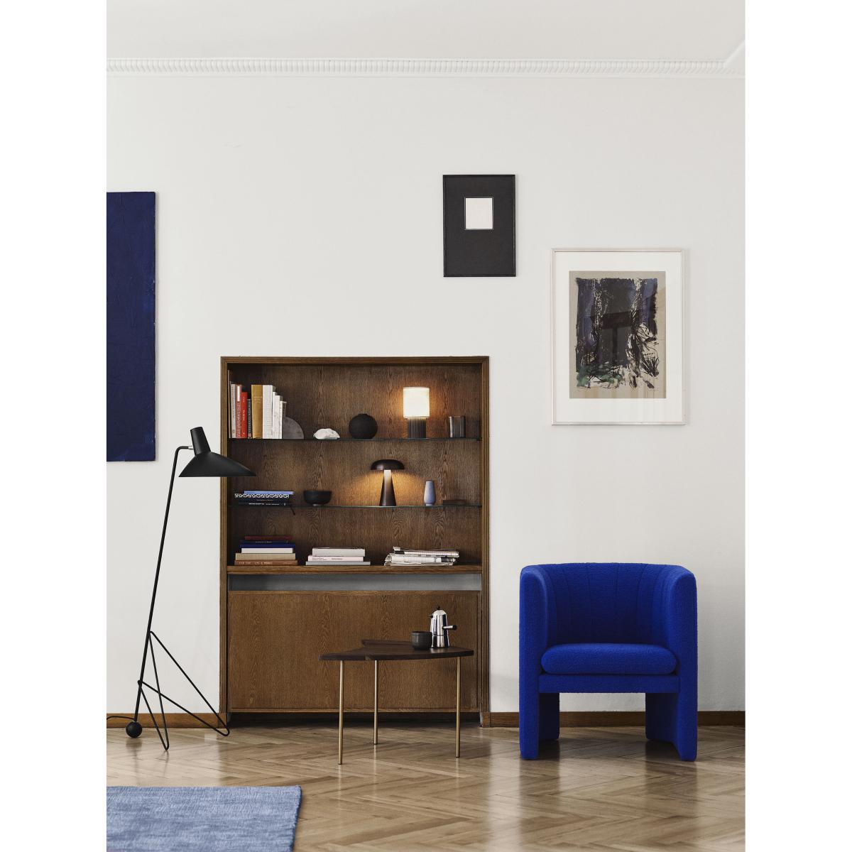 Tripod HM8 Floor lamp - / 1953 model by &tradition Black – image 4