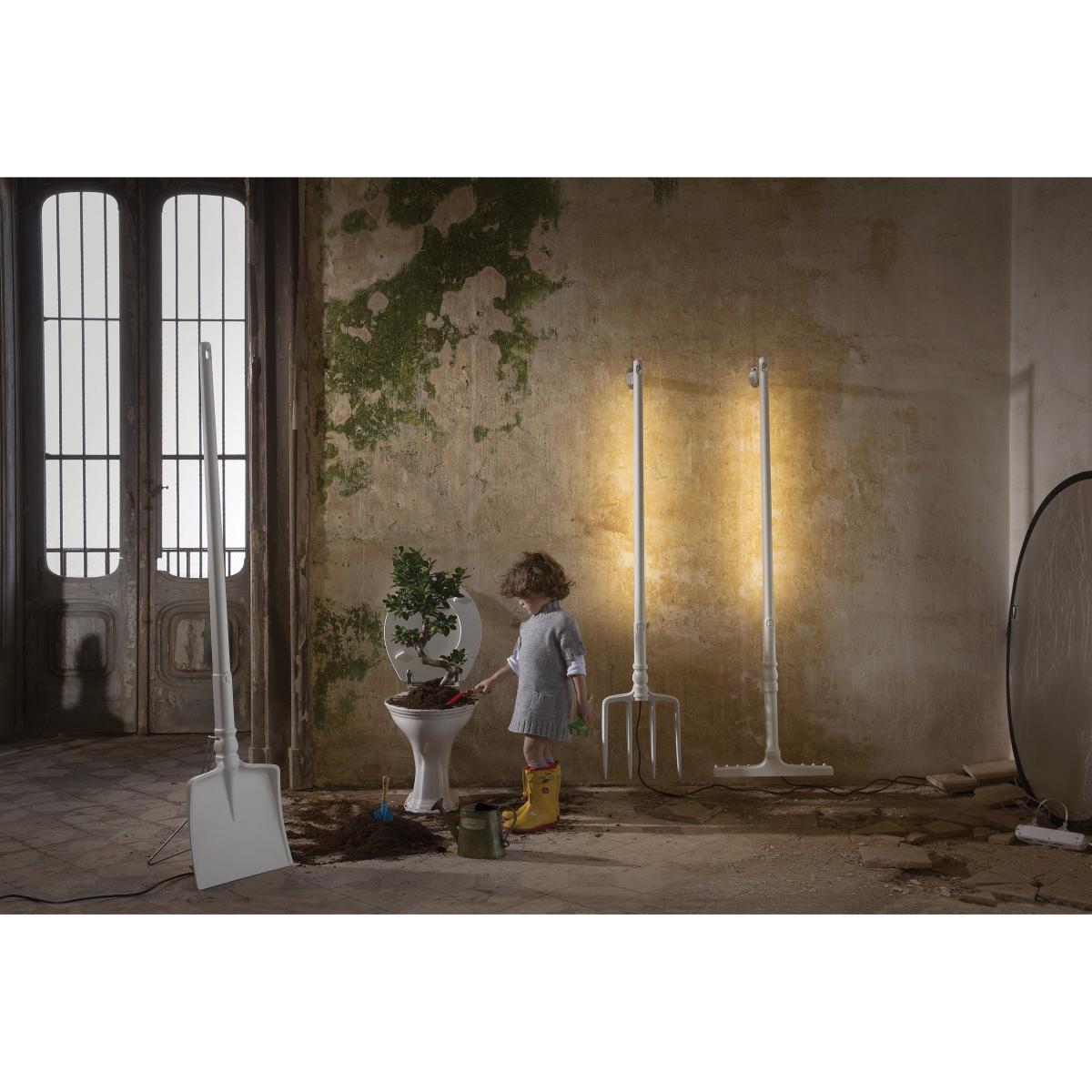 Tobia LED Floor lamp - Spade - LED - H 165 cm by Karman White – image 6