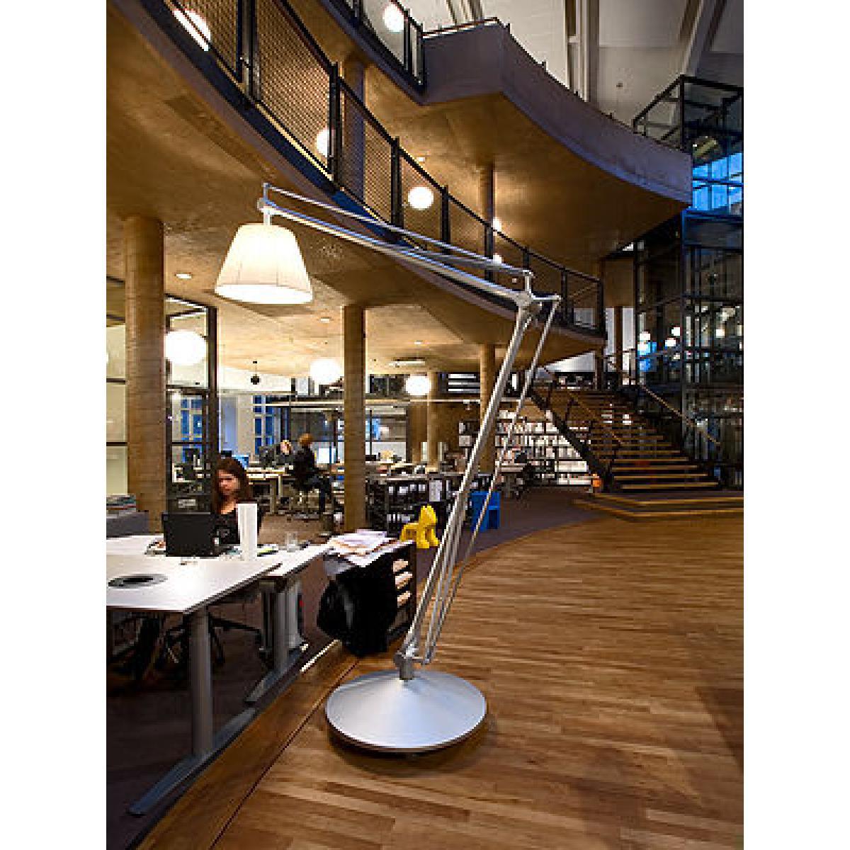 Superarchimoon Floor lamp by Flos Grey – image 5