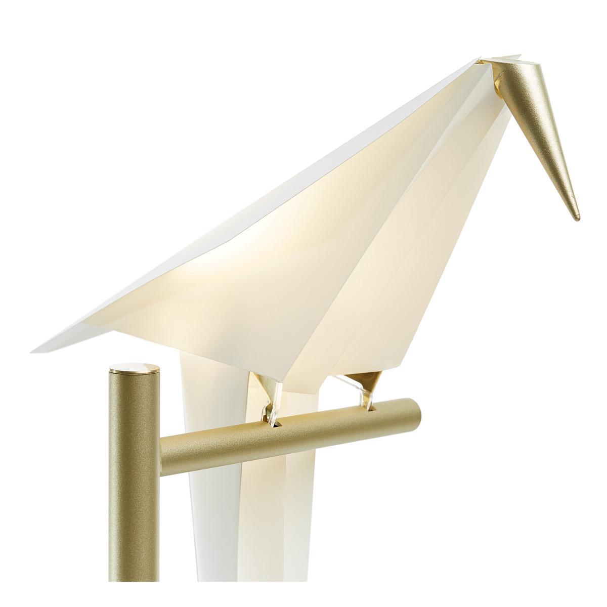 Perch Light LED Floor lamp - Swiveling bird / H 164 cm by Moooi White/Gold/Metal – image 2