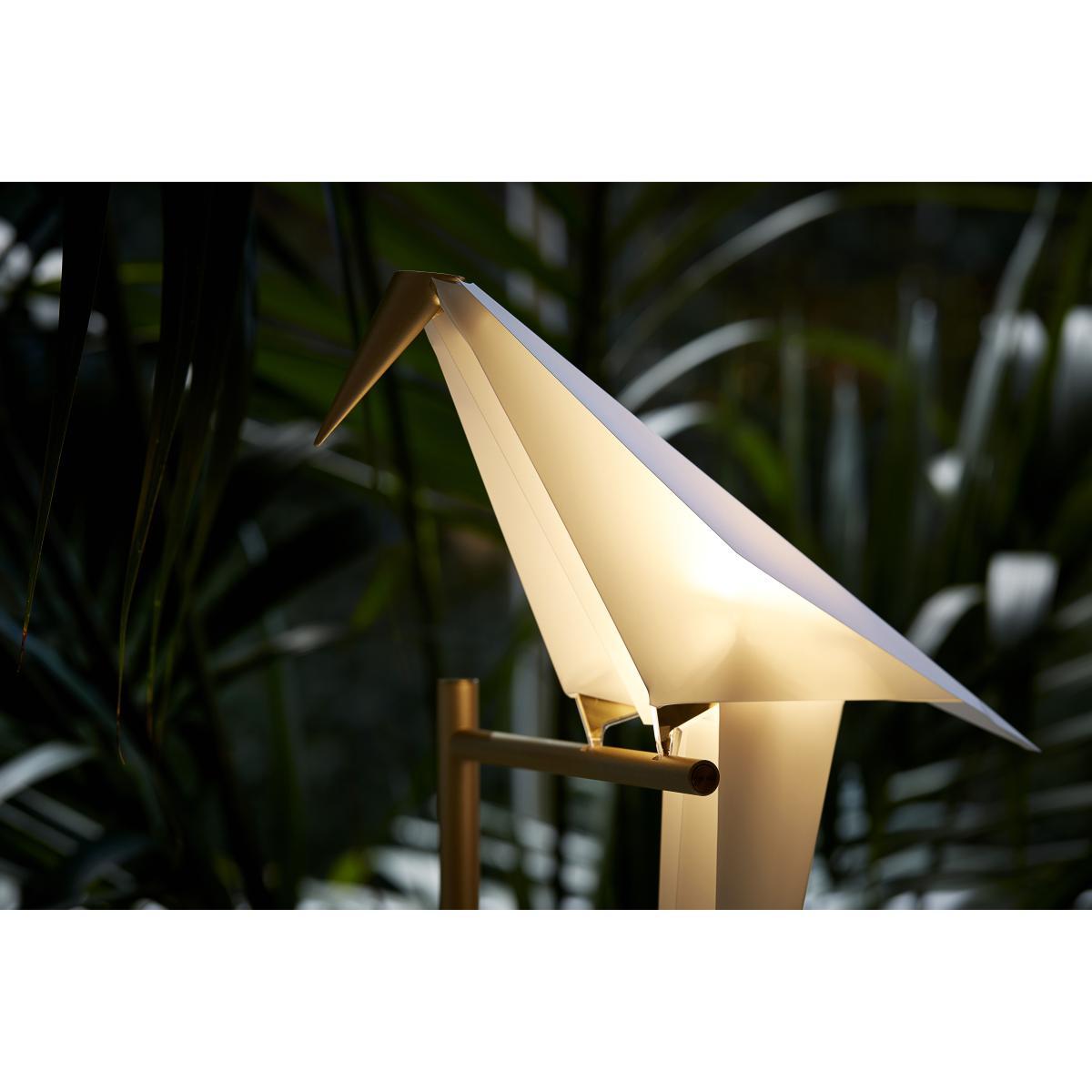 Perch Light LED Floor lamp - Swiveling bird / H 164 cm by Moooi White/Gold/Metal – image 5