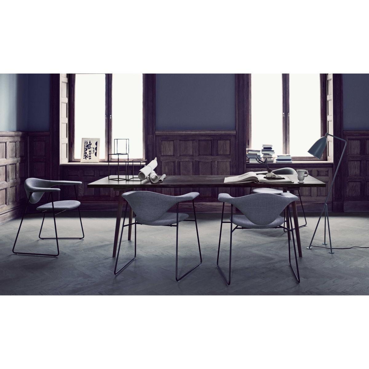 Gräshoppa Floor lamp - Reissue 1947 by Gubi Grey/Black – image 5