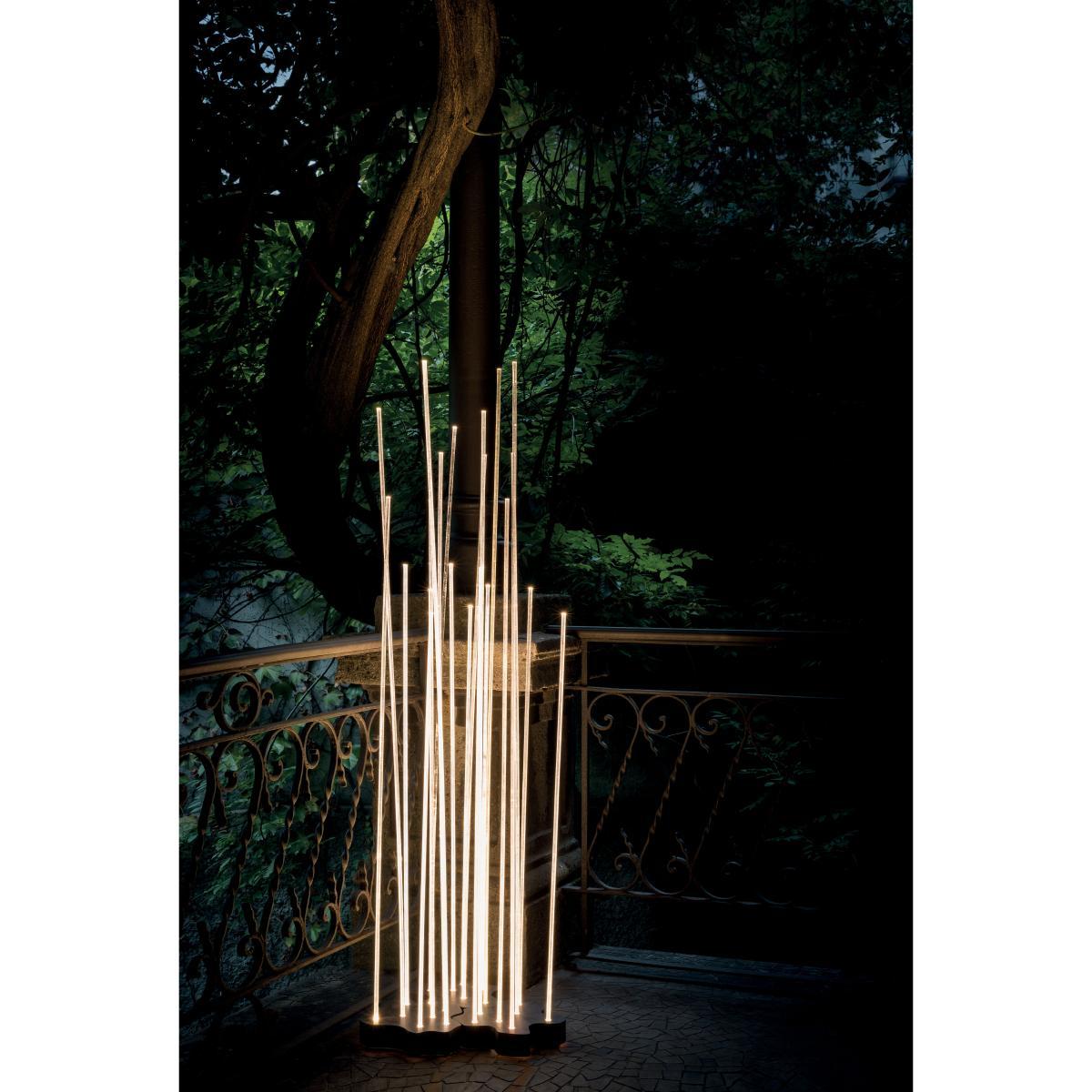 Reeds LED Outdoor Floor lamp - 21 stems by Artemide White – image 2