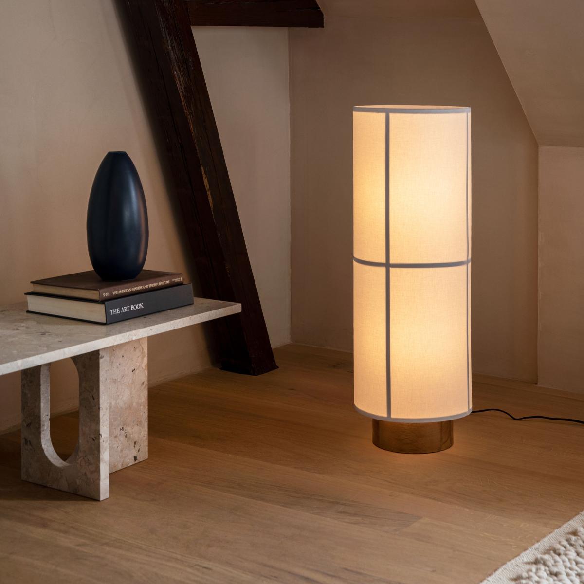 Hashira LOW Floor lamp textile beige / Ø 30 x H 83 cm - Linen - Audo Copenhagen – image 3