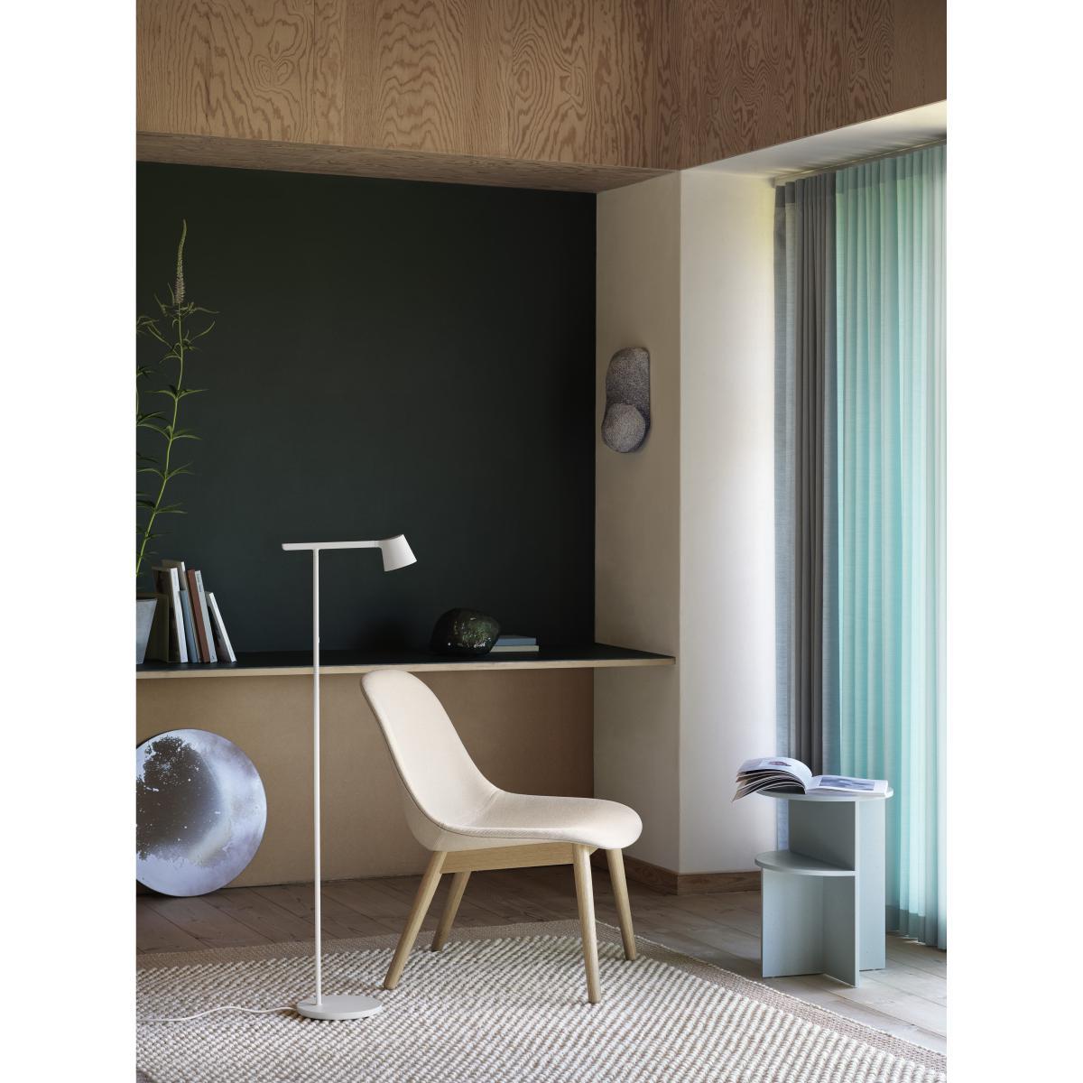 Tip LED Floor lamp - / Metal - Adjustable by Muuto Black – image 3