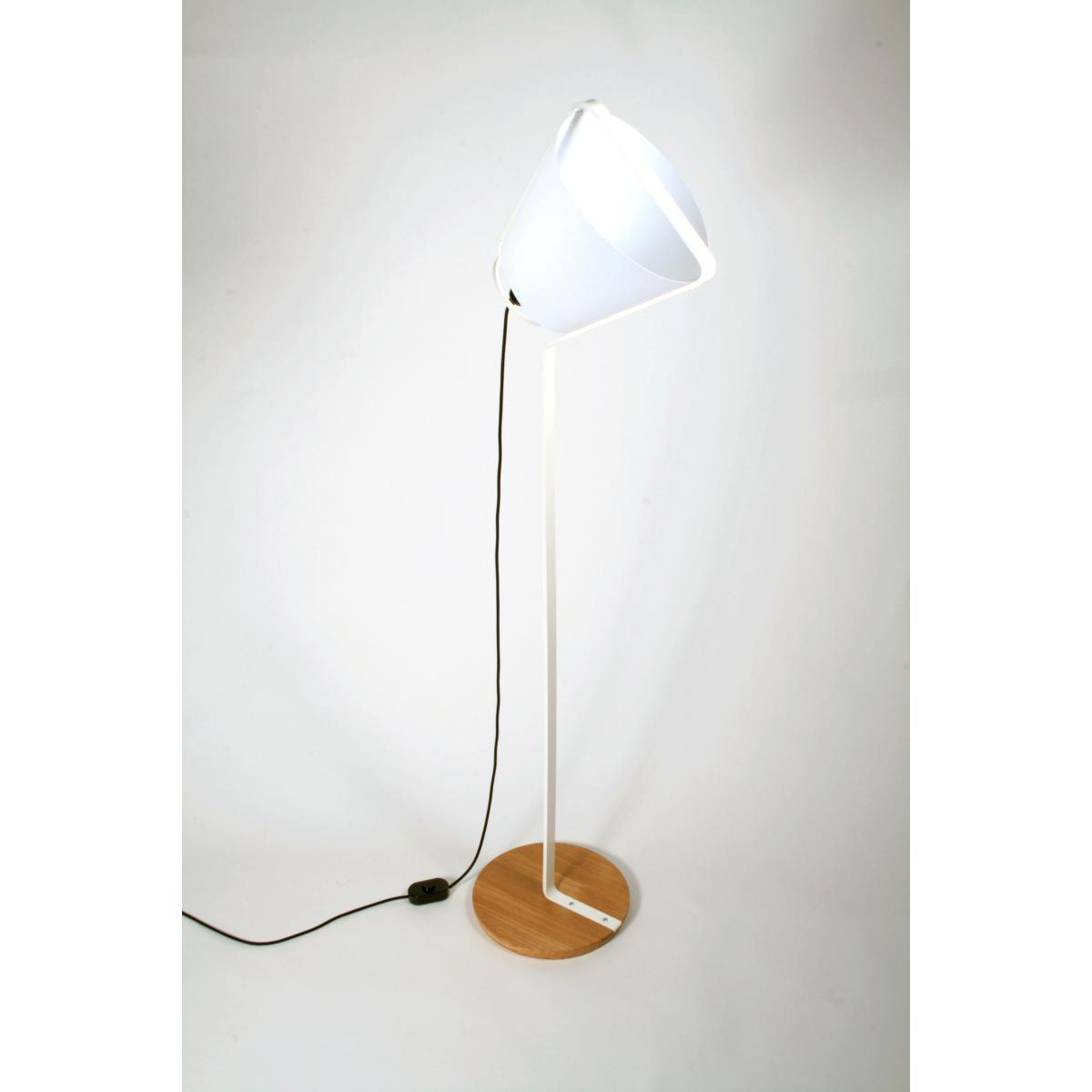 Cône Floor lamp by La Corbeille White – image 3