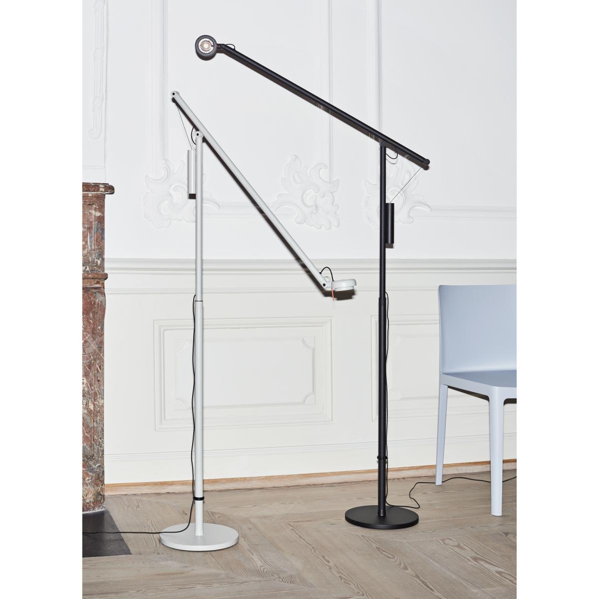Fifty-Fifty Floor lamp - / Orientable - H 135 cm by Hay Black – image 3