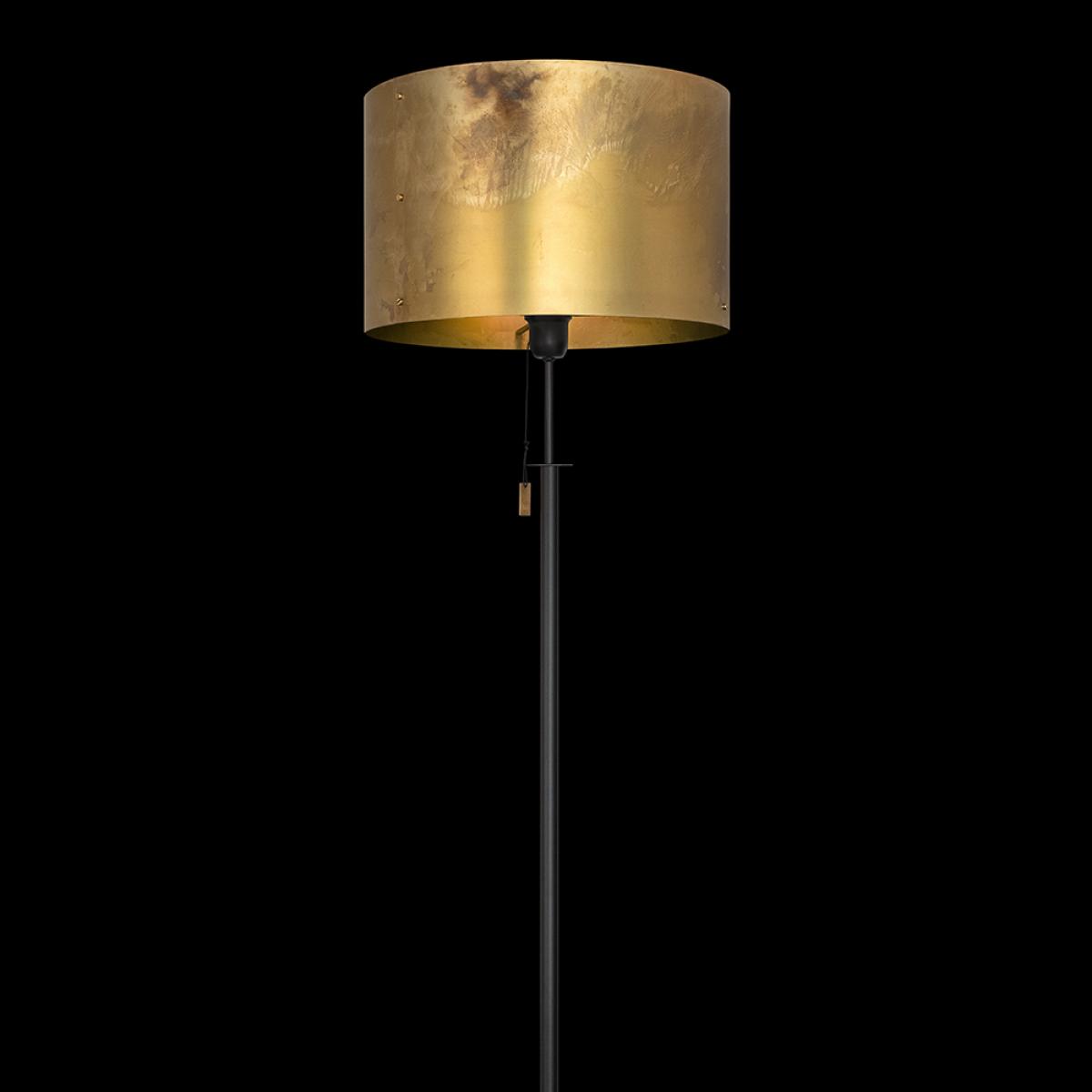 Konsthantverk Svep floor lamp Black/raw brass – image 3