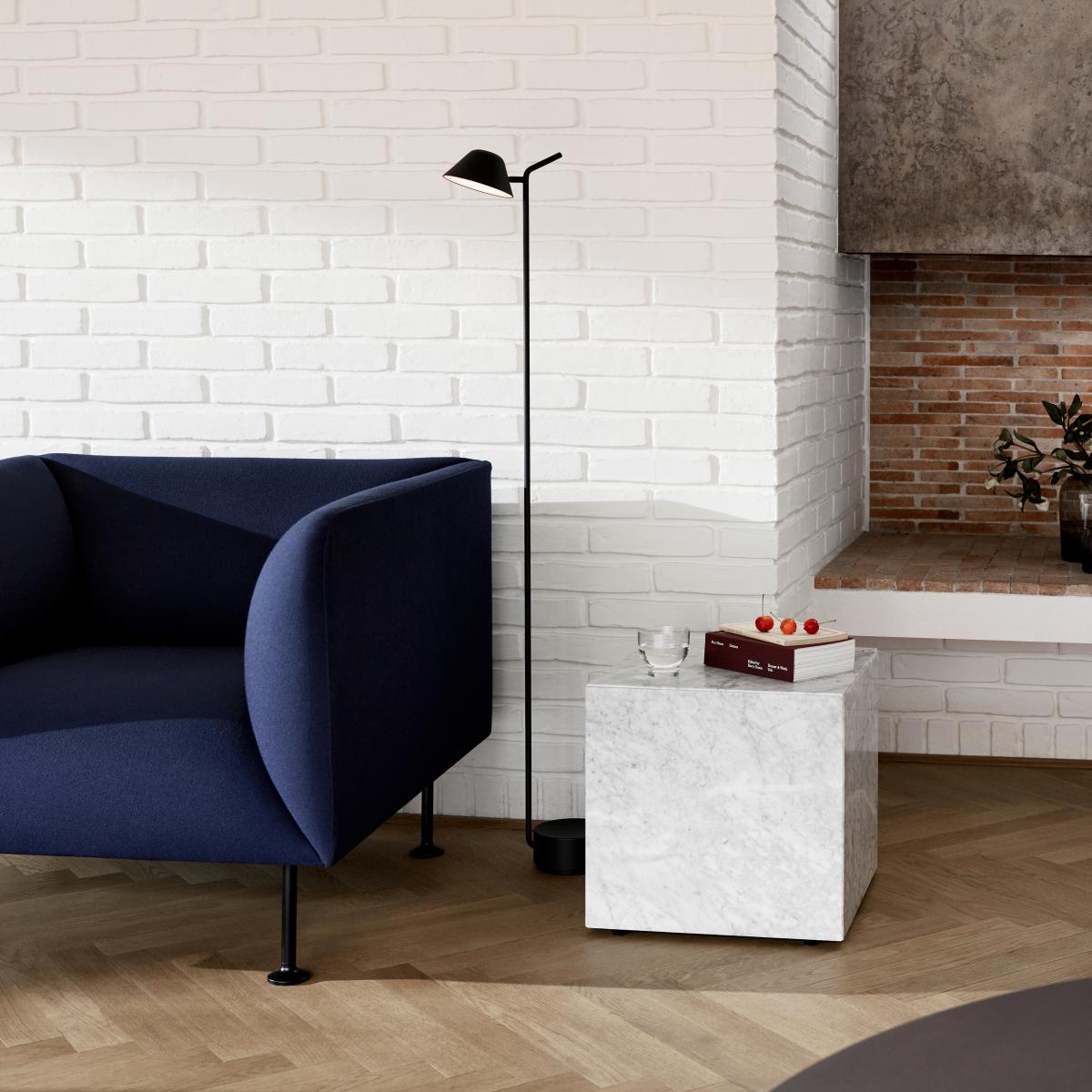 MENU Peek floor lamp Black – image 2