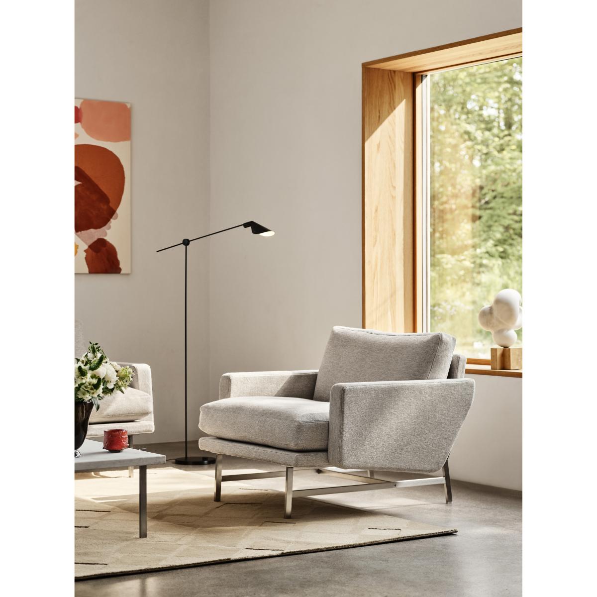 Fritz Hansen MS011 floor lamp Black – image 2