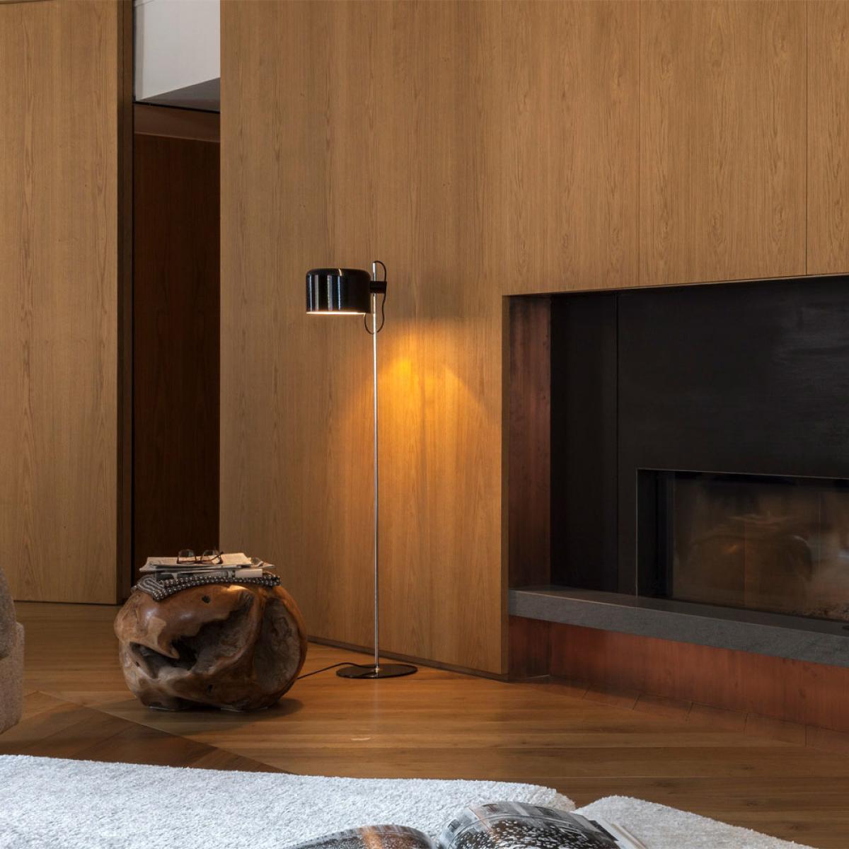 Oluce Coupé 3321 floor lamp Black chrome stand – image 4