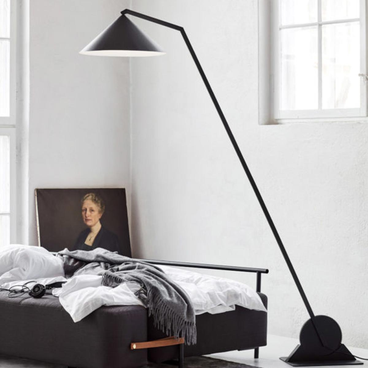 Northern Gear floor lamp Black – image 4