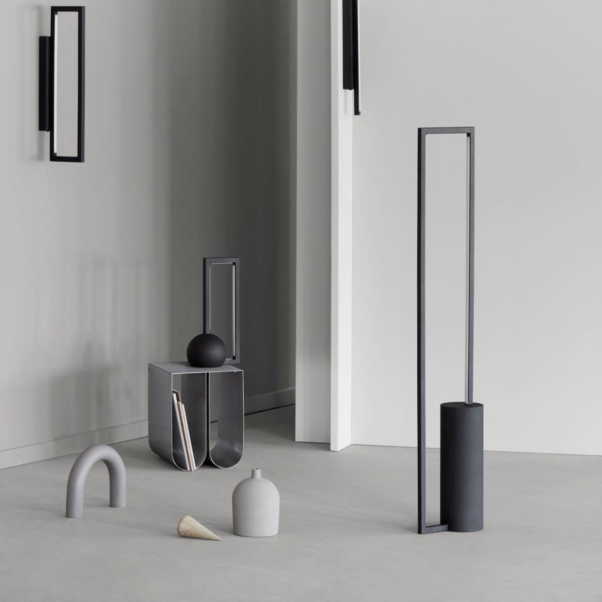 Kristina Dam Studio Cylinder floor lamp Black – image 4