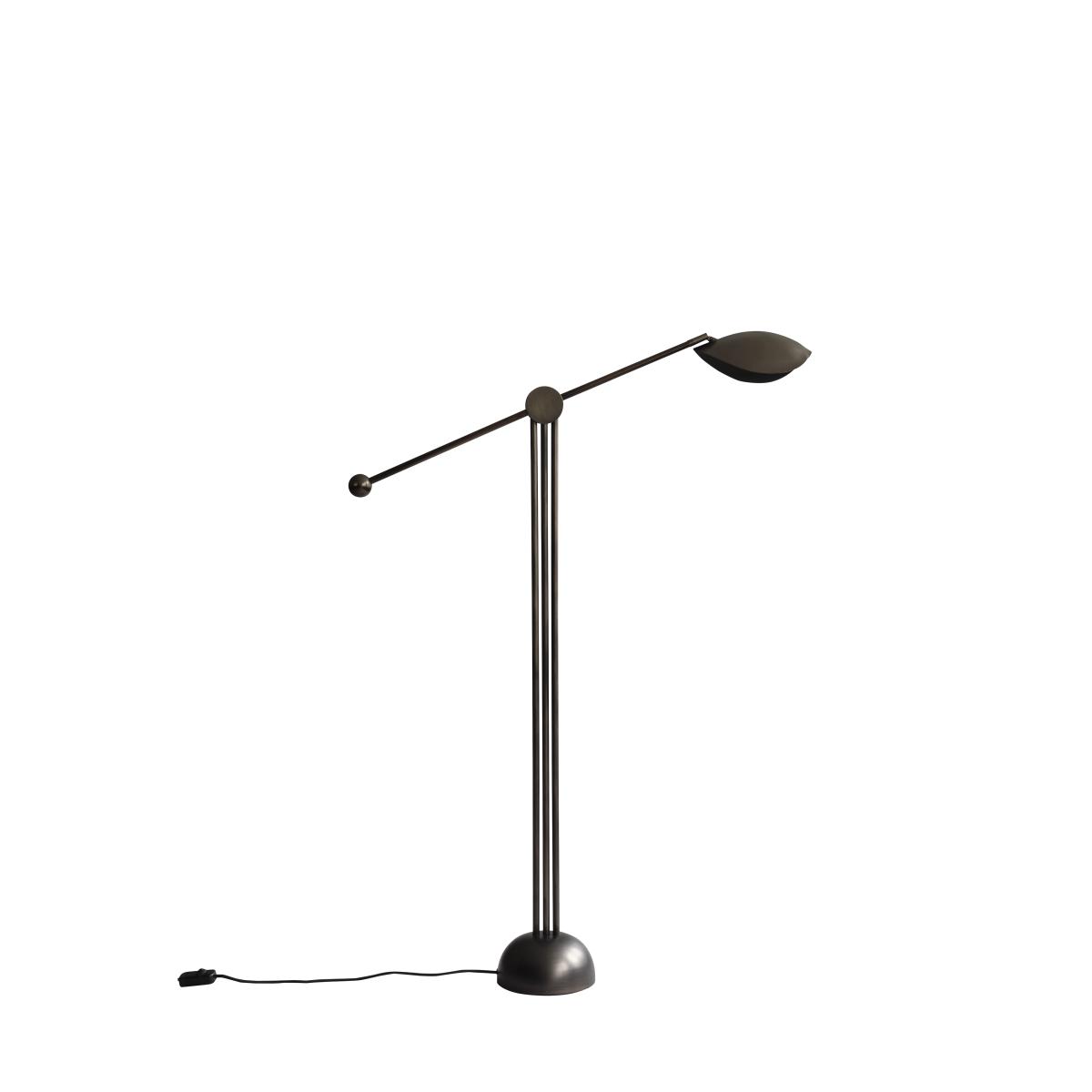 101 Copenhagen Stingray floor lamp 106x145 cm Bronze – image 2