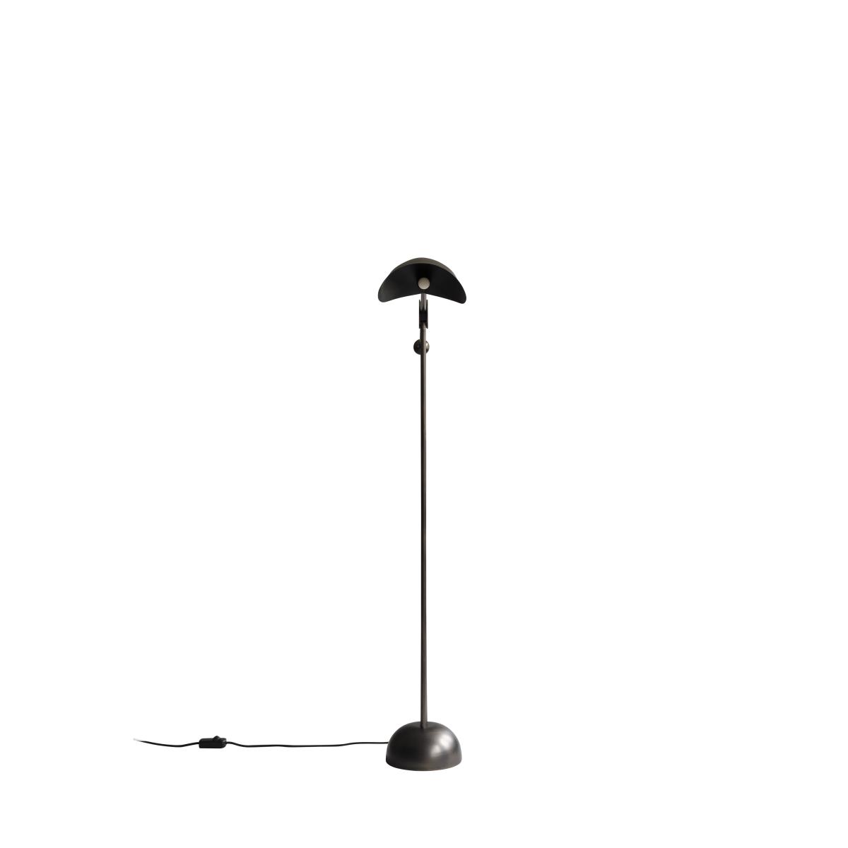 101 Copenhagen Stingray floor lamp 106x145 cm Bronze – image 3