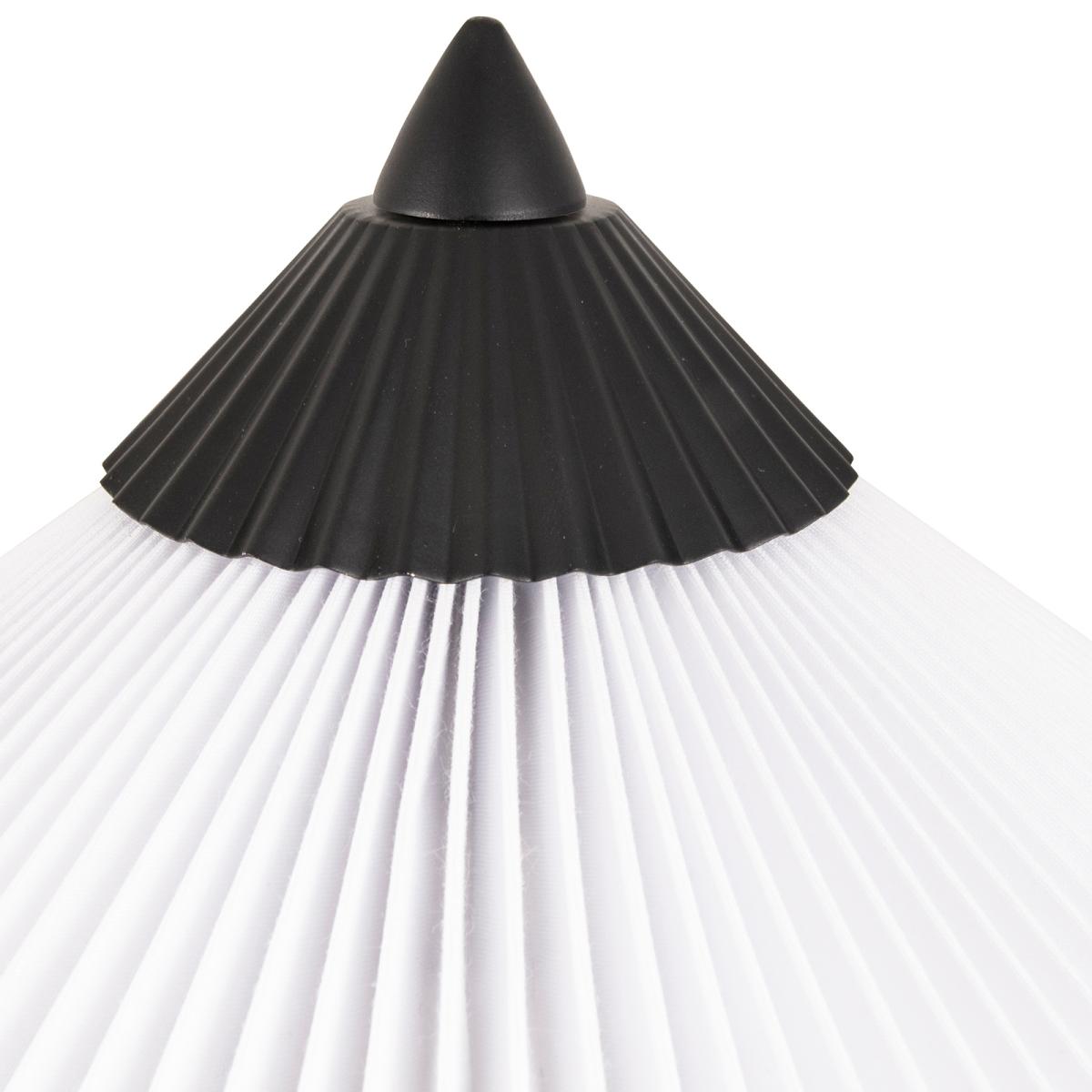 Globen Lighting Matisse floor lamp 150 cm Black-white – image 2