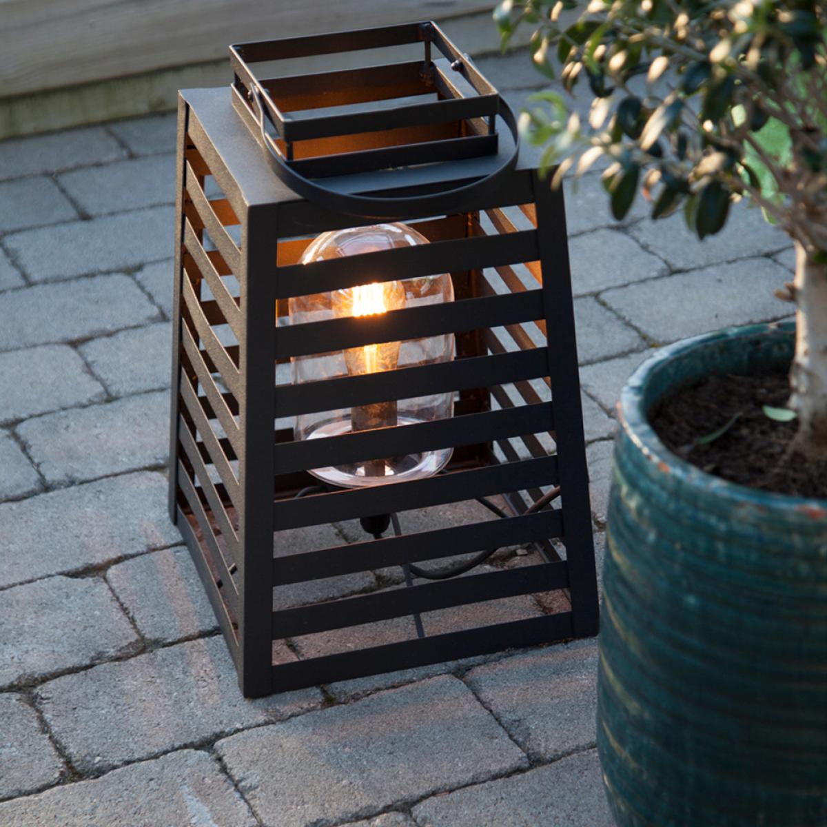 By Rydéns Yankton floor lamp Sandblack – image 3