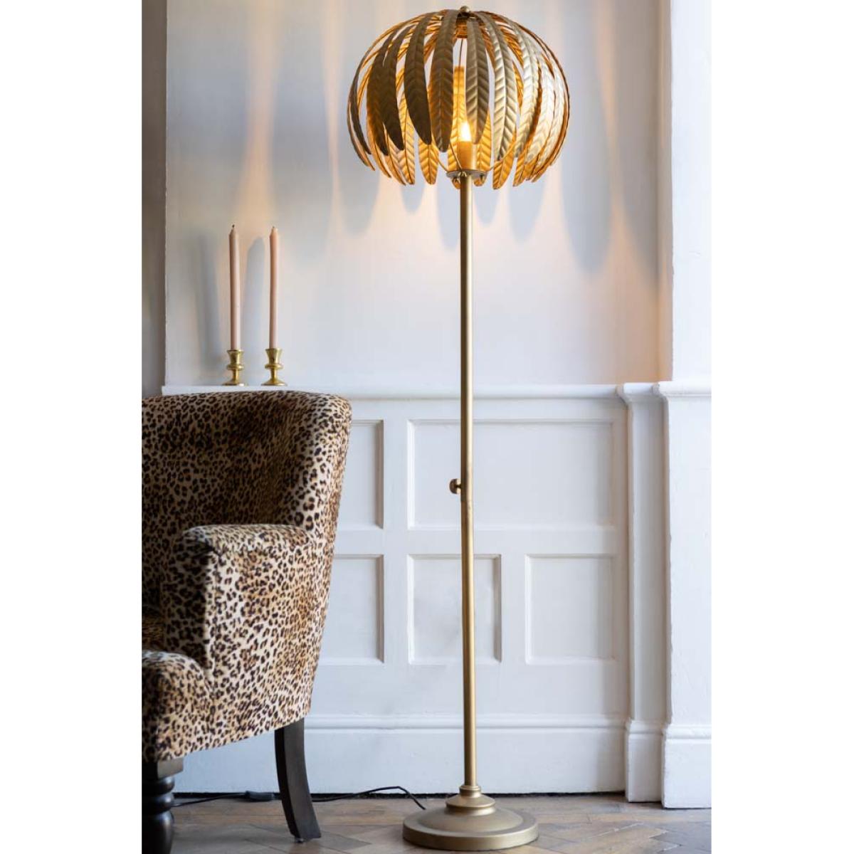 Tropical Fern Leaf Floor Lamp – image 3