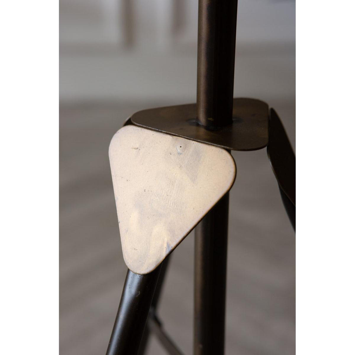 Industrial-Style Battery Powered Tripod Floor Lamp – image 5