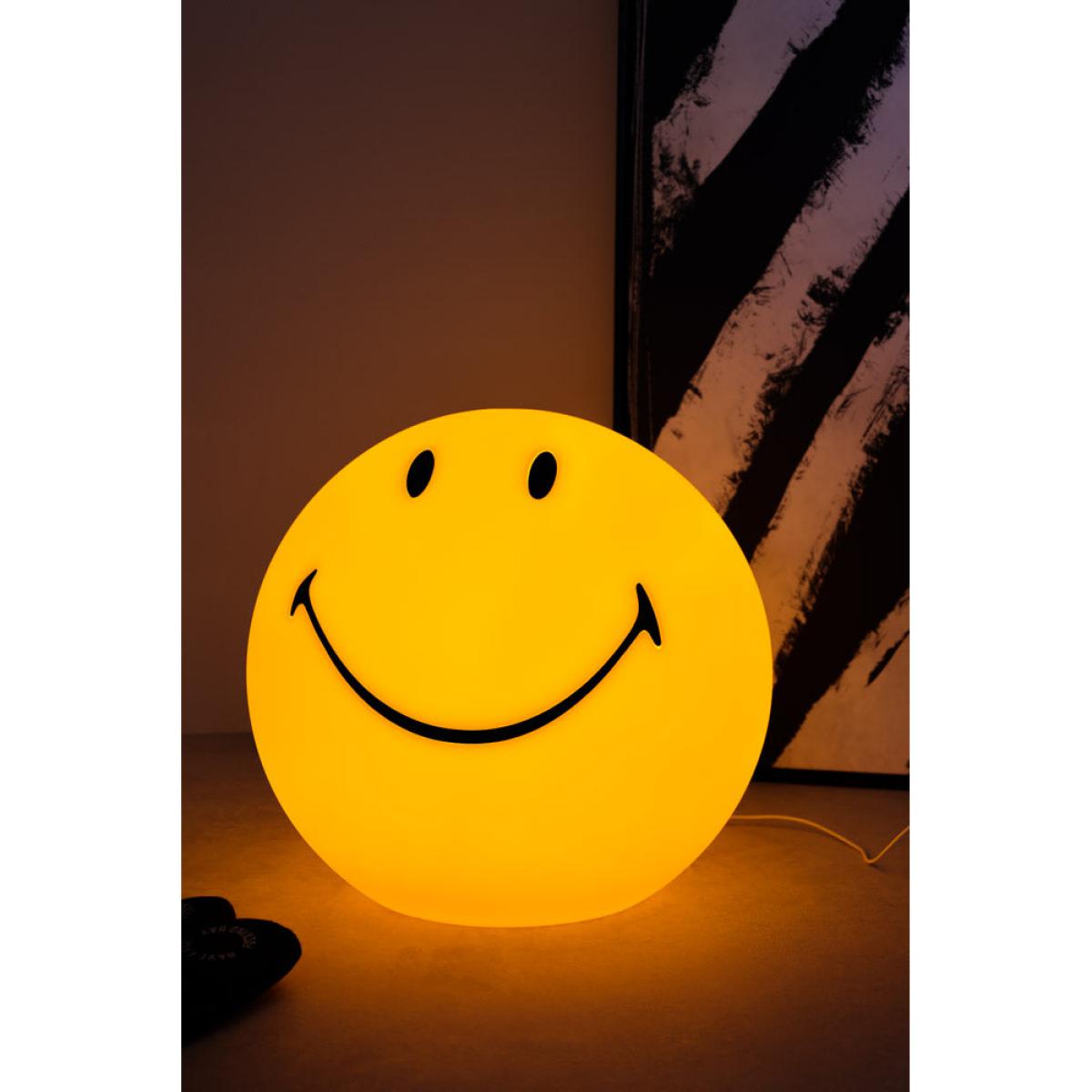 Smiley Floor Lamp – image 3