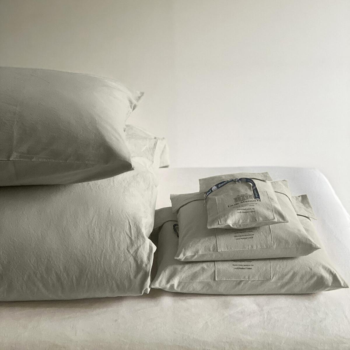 Lo De Manuela - Pure Washed Cotton Fitted Sheet - Khaki - Super King – image 6