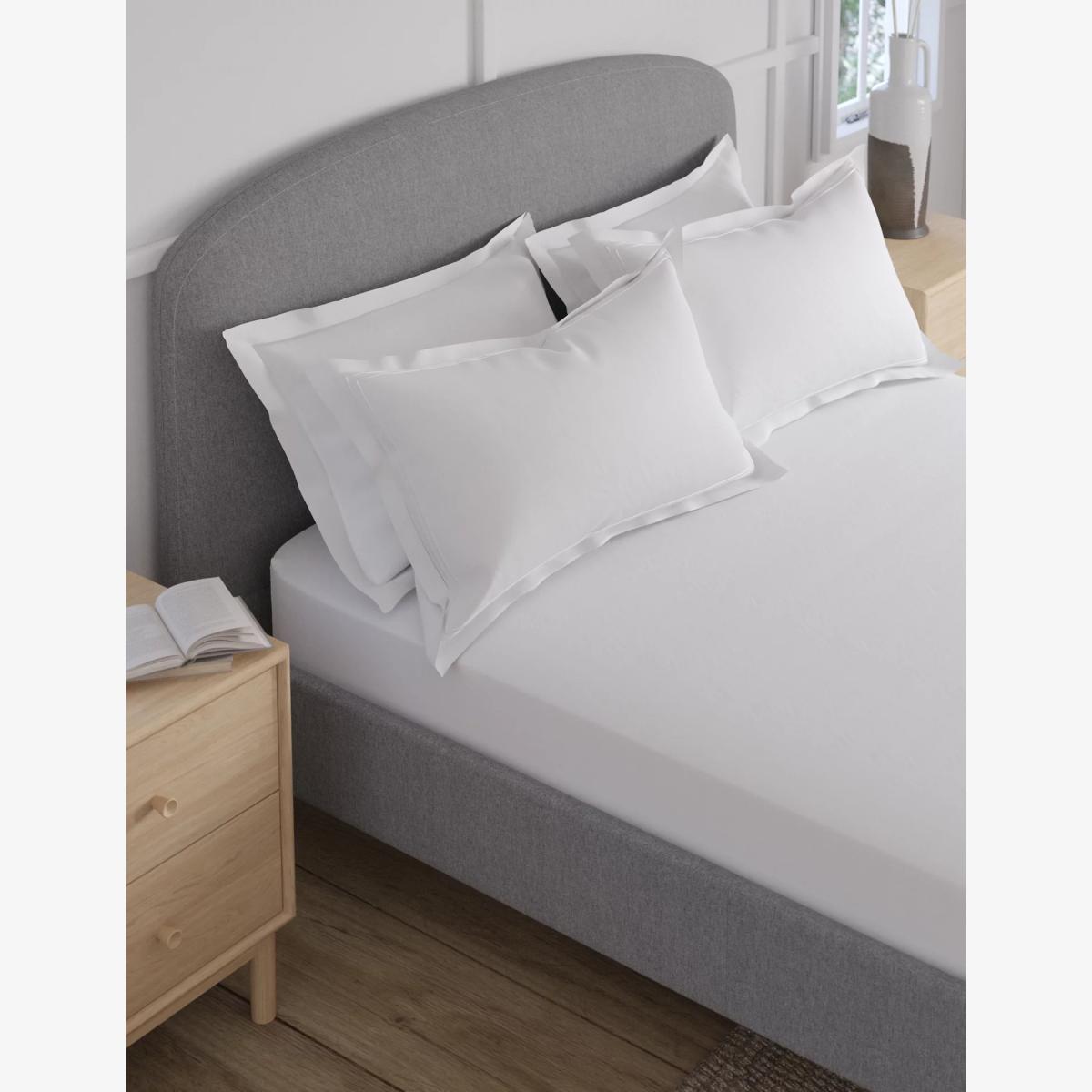 M&S 600 Thread Count Sateen Deep Fitted Sheet - 6FT - White, White – image 1