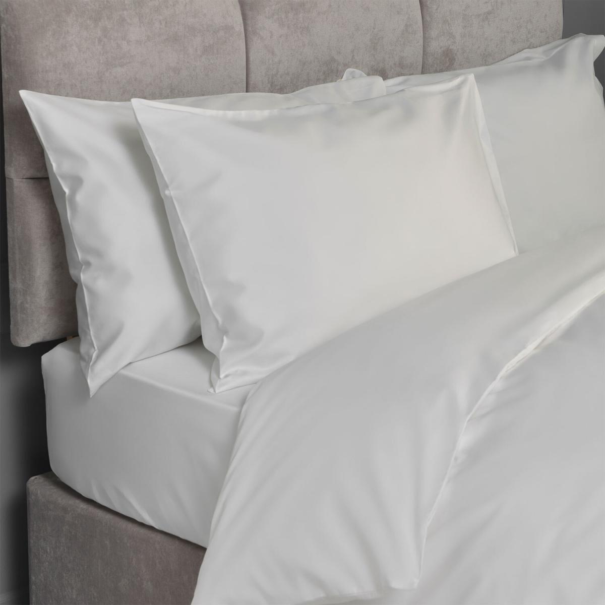 Pure Indulgence 600 Thread Count Cotton Fitted Sheet - White / Superking – image 1
