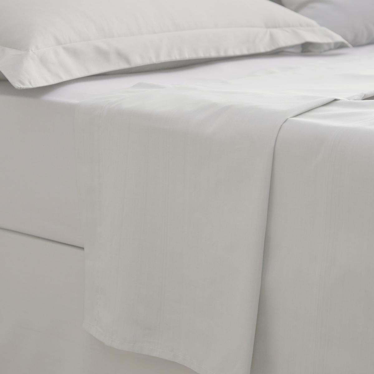 Plain Dyed Flat Sheet - White / Superking – image 1