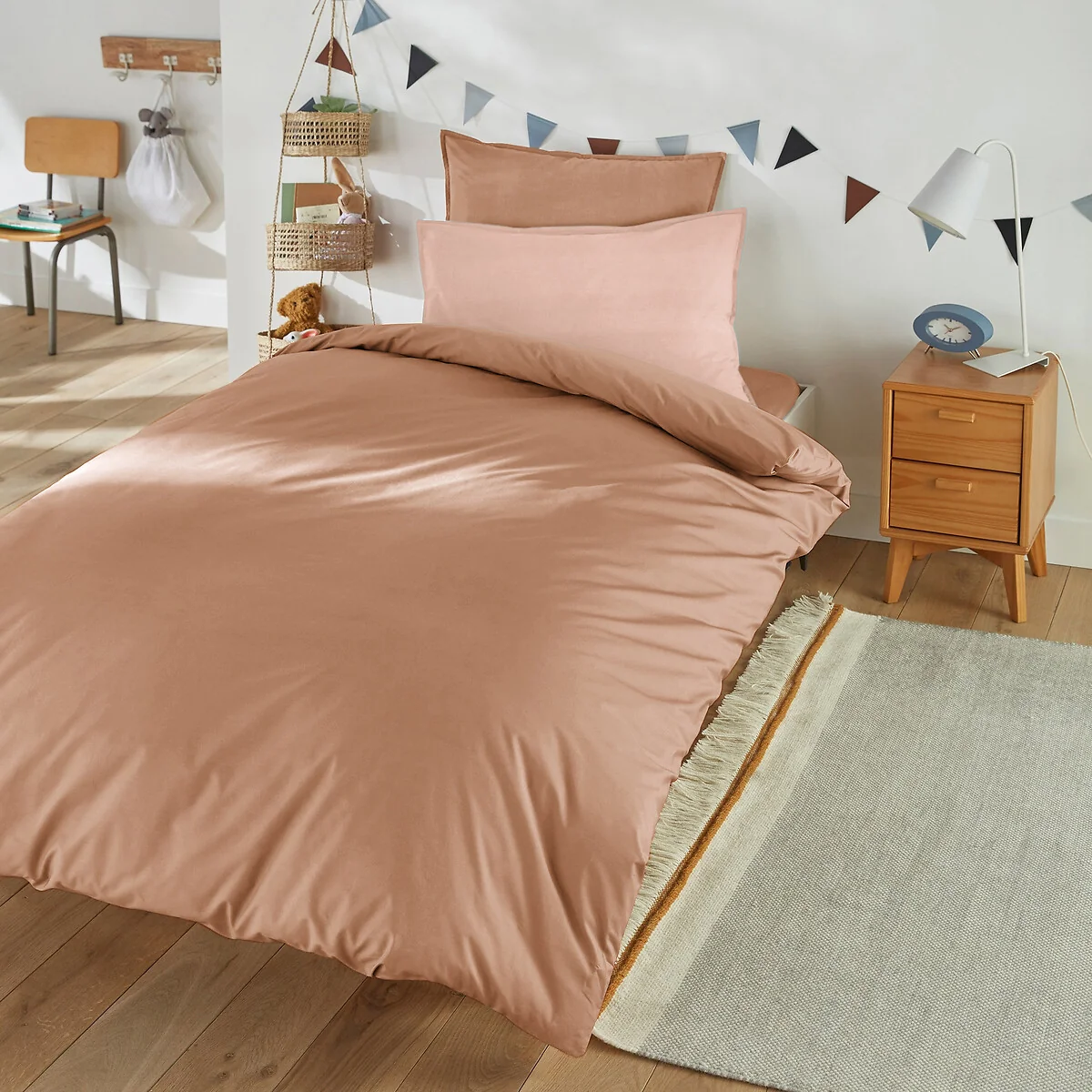 Scenario 100% Organic Cotton Percale 200 Thread Count Child's Duvet Cover – image 1