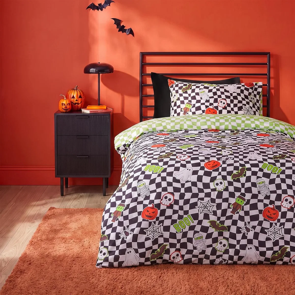 OHS Kids Halloween Sticker Print Duvet Cover Set - Monochrome – image 1