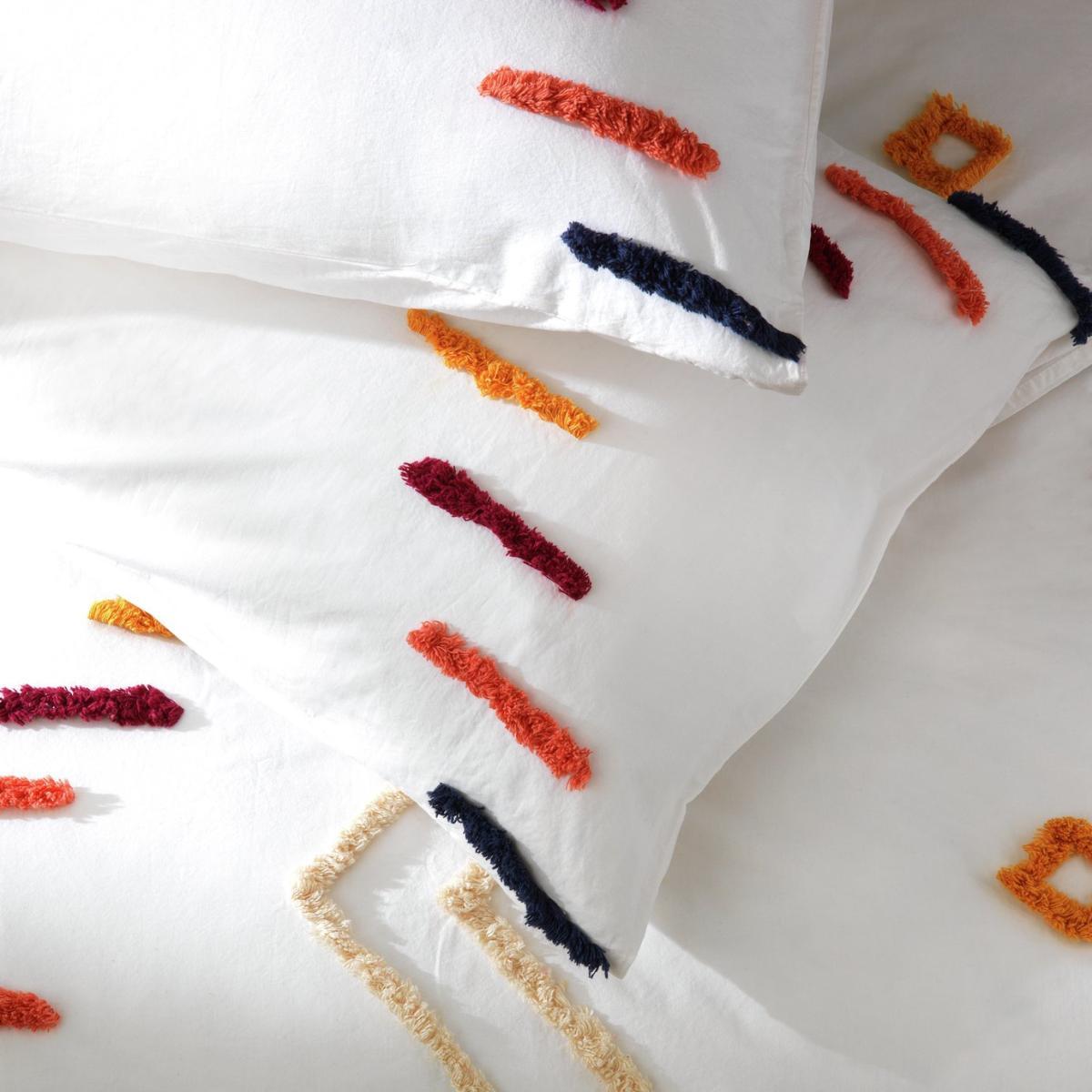 Habitat Folktale Tufting Bedding Set - Double – image 3