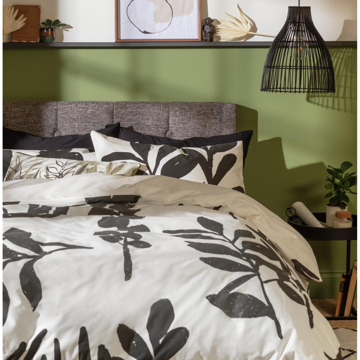 Habitat Cotton Floral Placement Black Bedding Set - Double – image 3