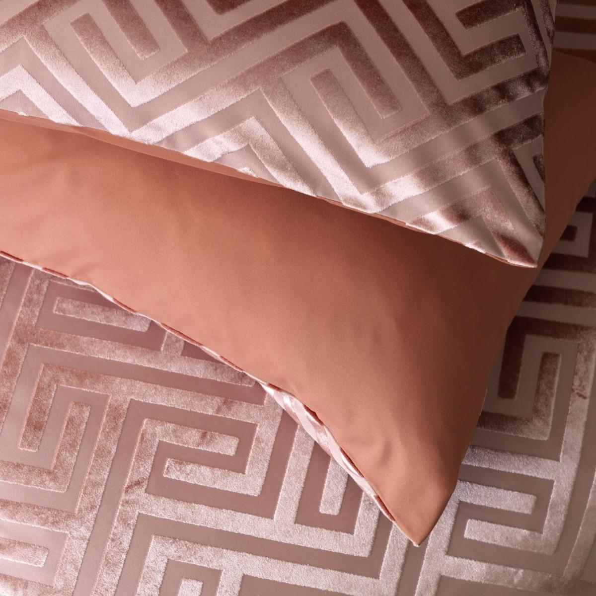 Habitat Geo Velvet Blush Pink Bedding Set - Double – image 5