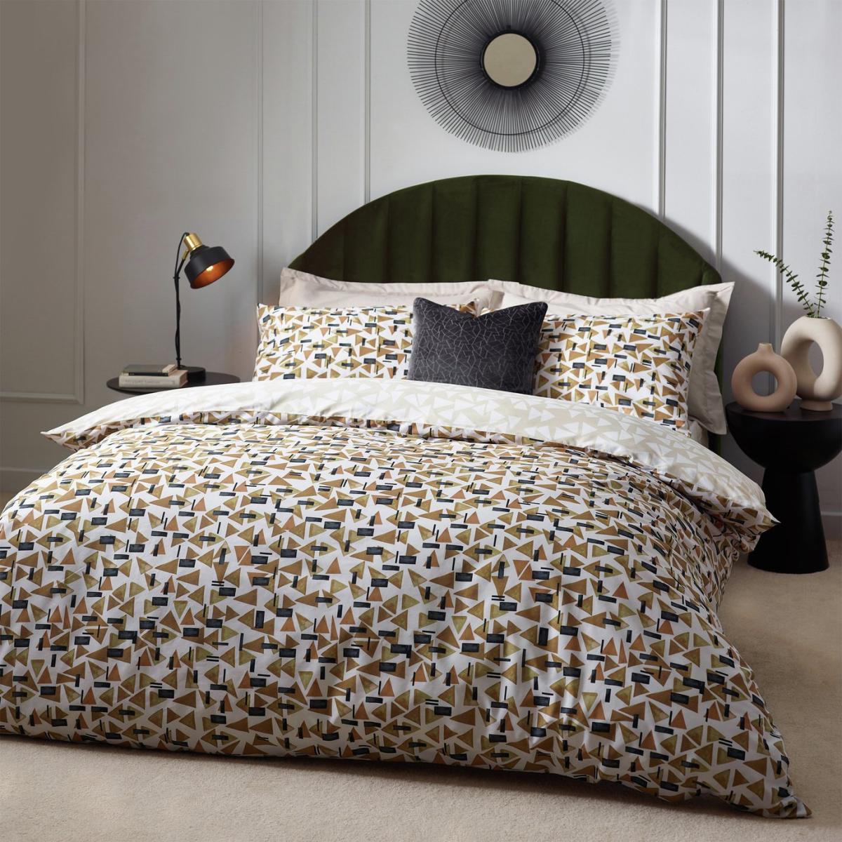 Hoem City Printed Toffee Bedding Set - Double – image 1
