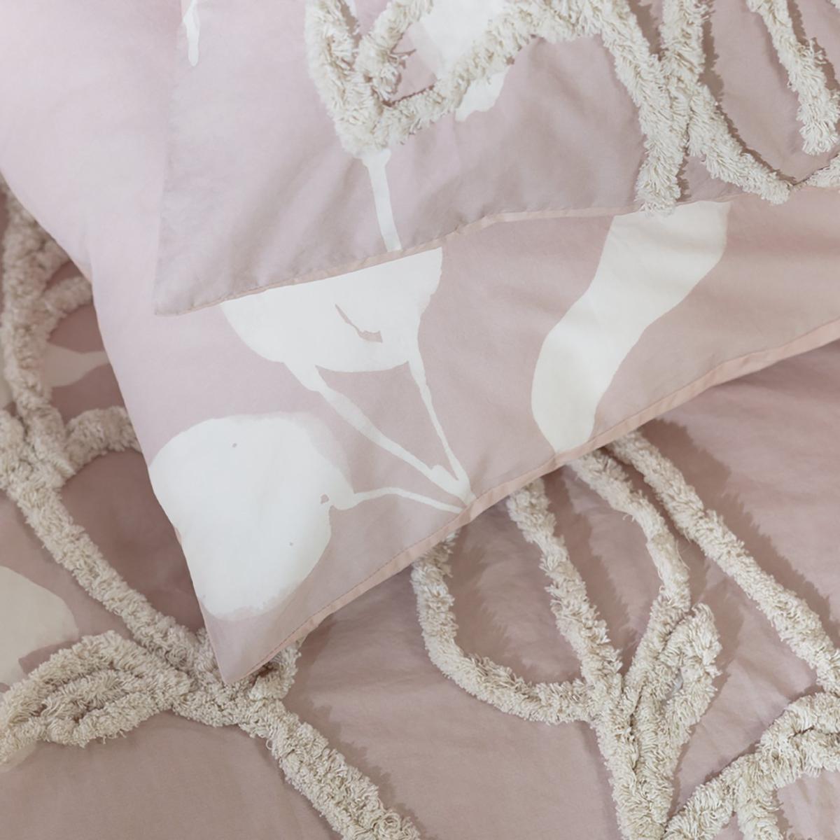 Habitat Cabin Retreat Tufted Bedding Set - Double – image 3