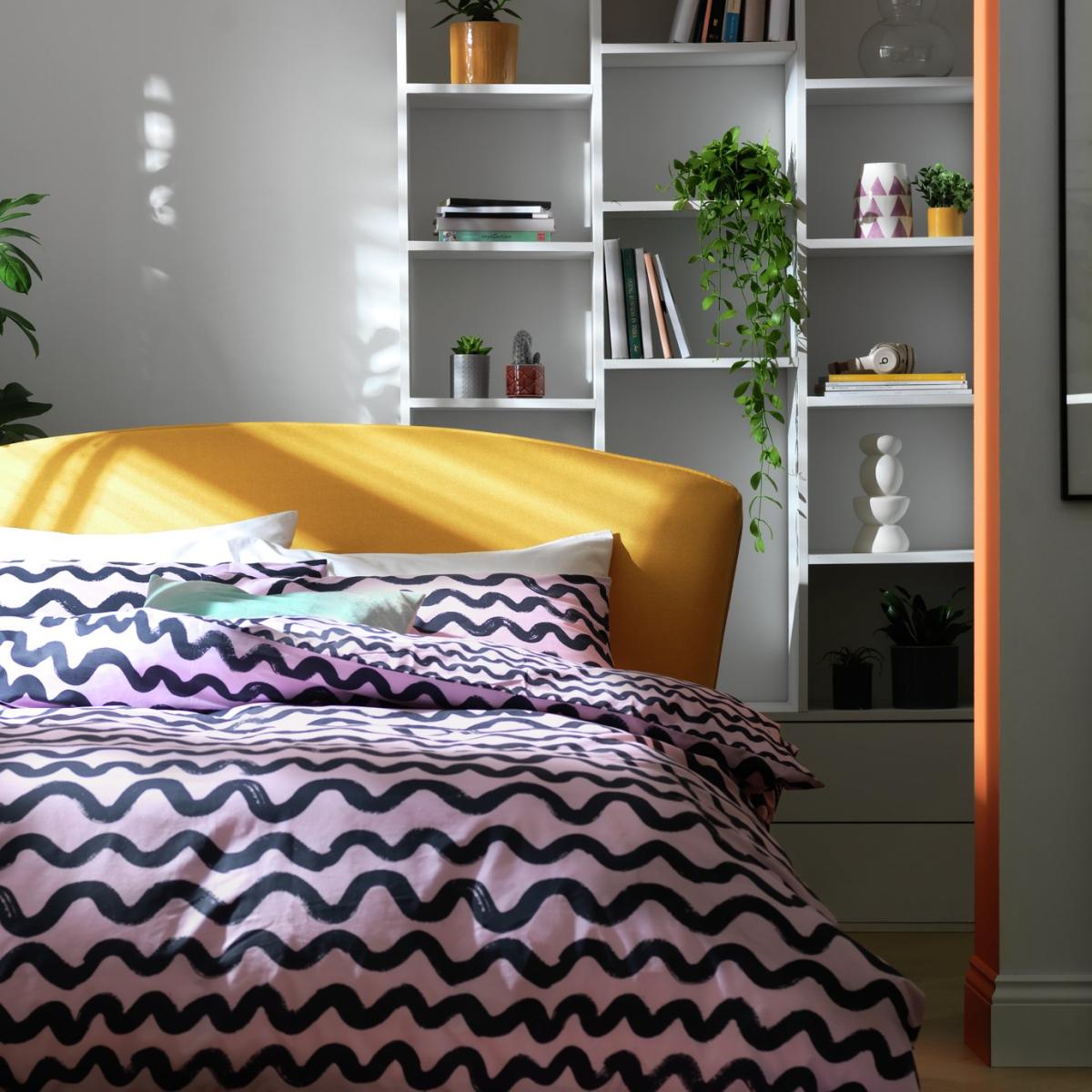 Habitat Wave Print Black & Pink Bedding Set - Double