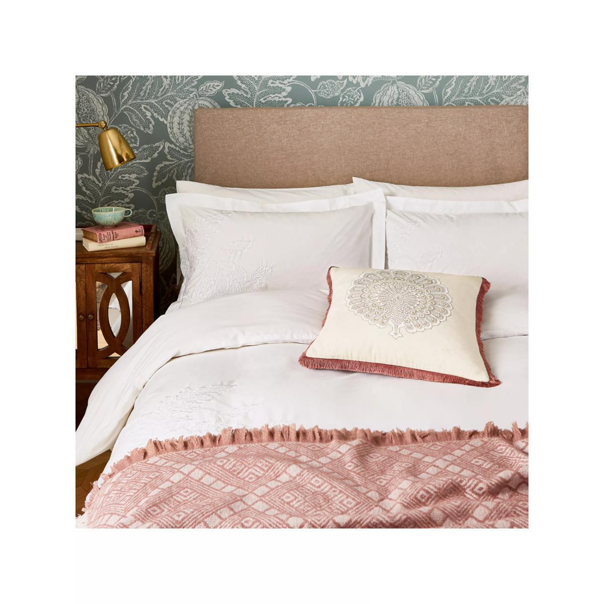 Sanderson Cantaloupe Embroidery Bedding – image 2