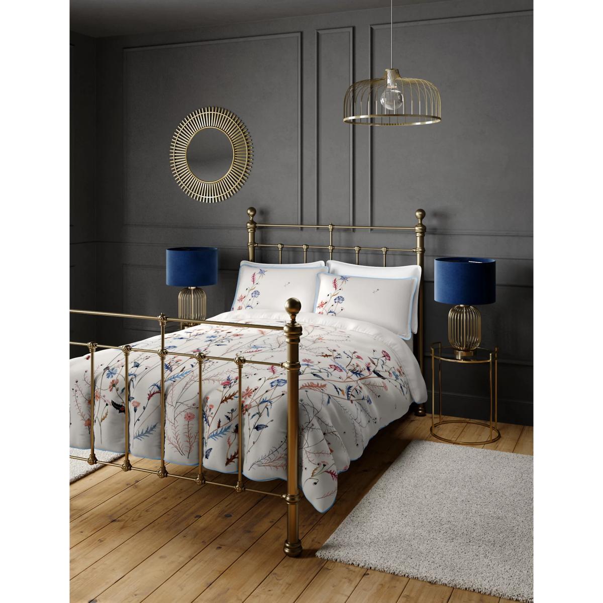 M&S Pure Cotton Wild Floral Bedding Set - DBL - White Mix, White Mix – image 2