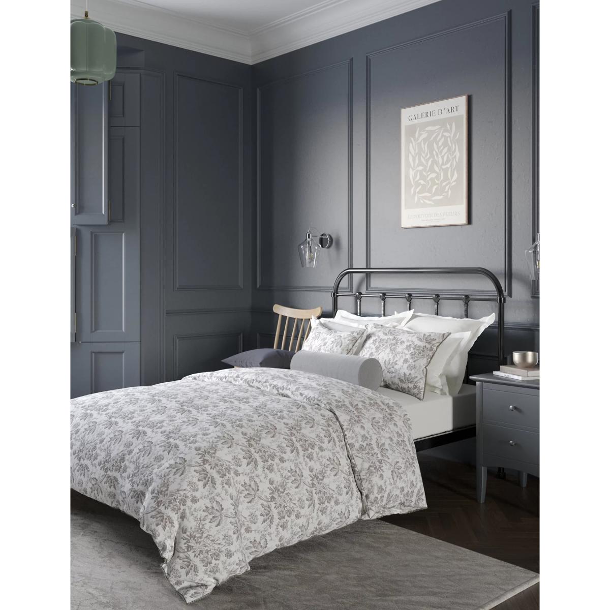 M&S Etched Evie Sateen Floral Bedding Set - SGL - Silver Grey, Silver Grey – image 3